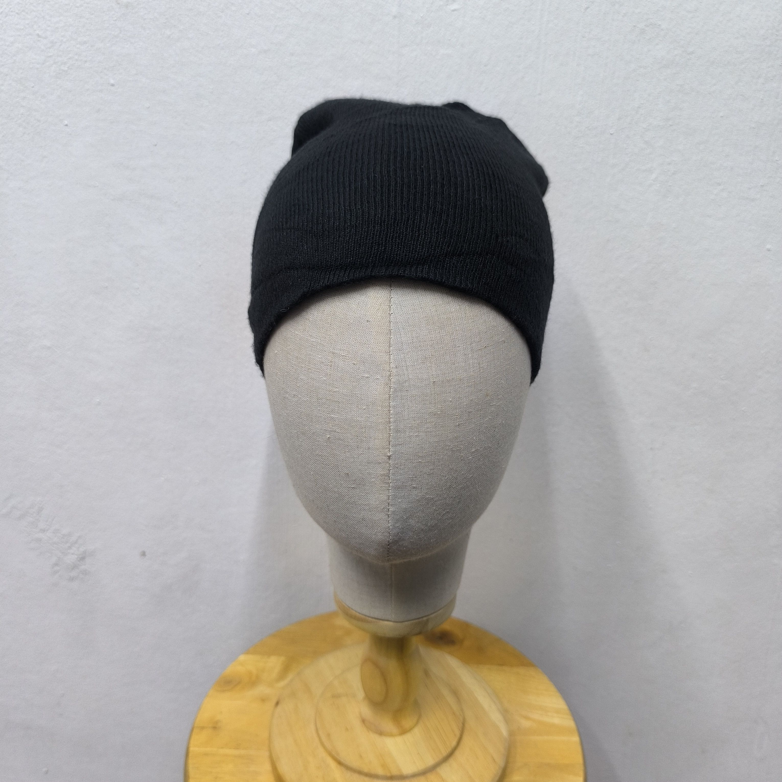 Japanese Brand 💥 H&m black label pull on beanie hat Size ONE SIZE - 2 Thumbnail