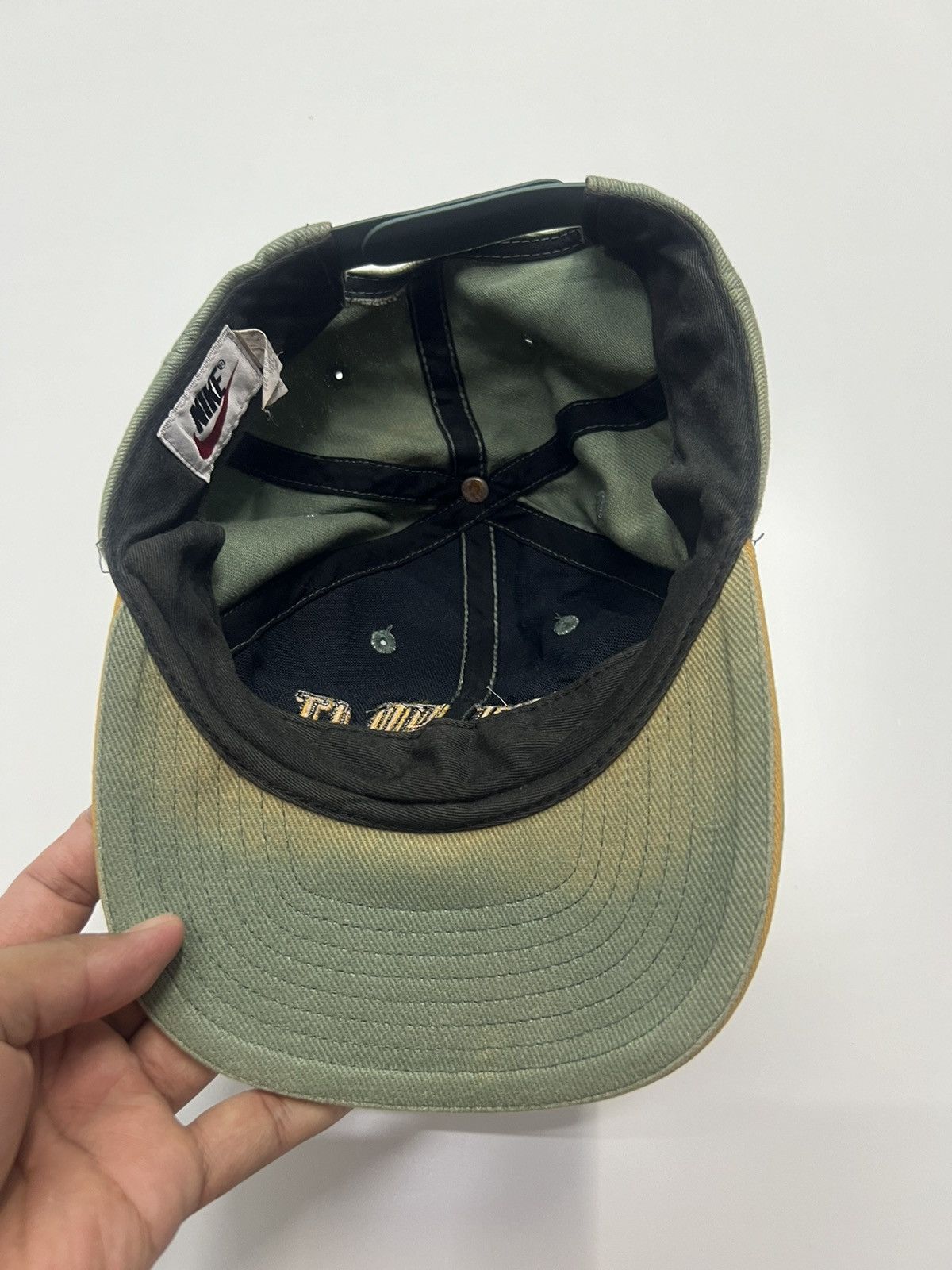 Vintage Vintage Nike Swoosh Hats Size ONE SIZE - 6 Thumbnail