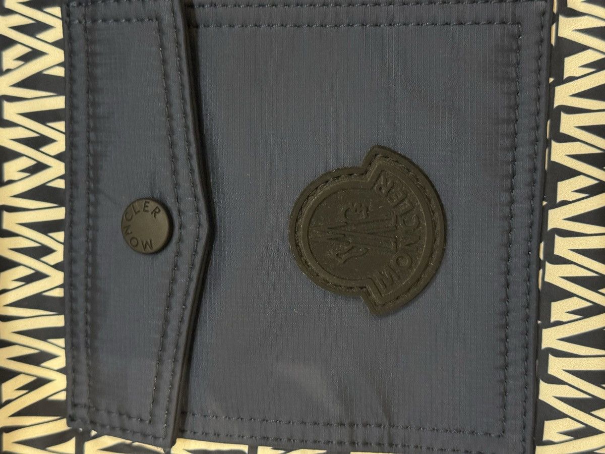 Moncler Moncler Makaio cross body monogram bag blue/white Size ONE SIZE - 8 Thumbnail