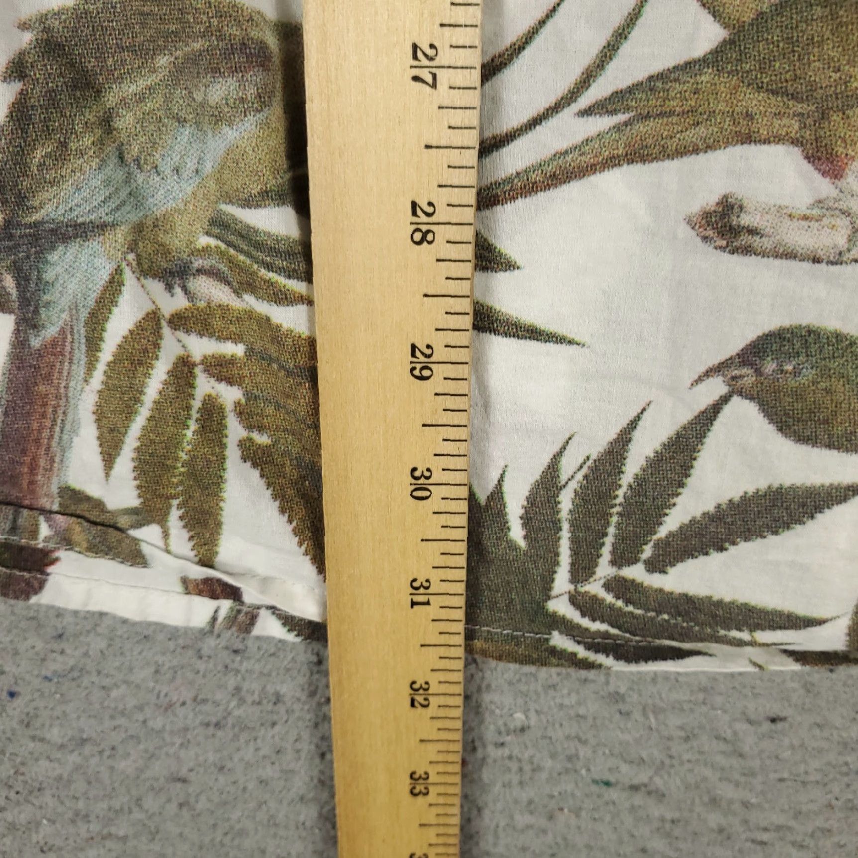 RVCA RVCA Shirt Mens XL Green Parrot Print Button-Up Short Sleeve Casual Cotton Size US XL / EU 56 / 4 - 5 Thumbnail