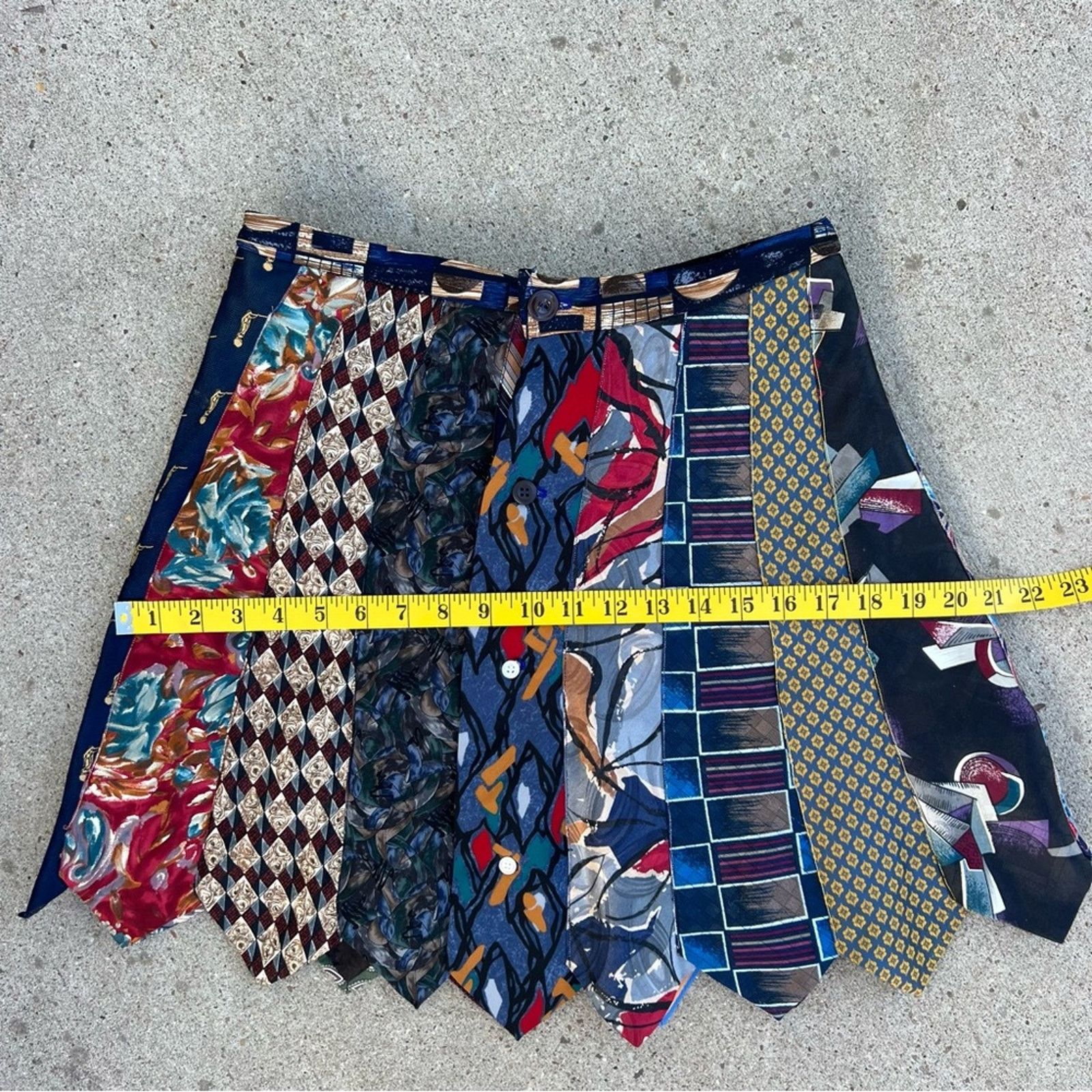 Vintage Custom Upcycled Vintage Necktie Skirt MEDIUM Size 28" / US 6 / IT 42 - 7 Thumbnail