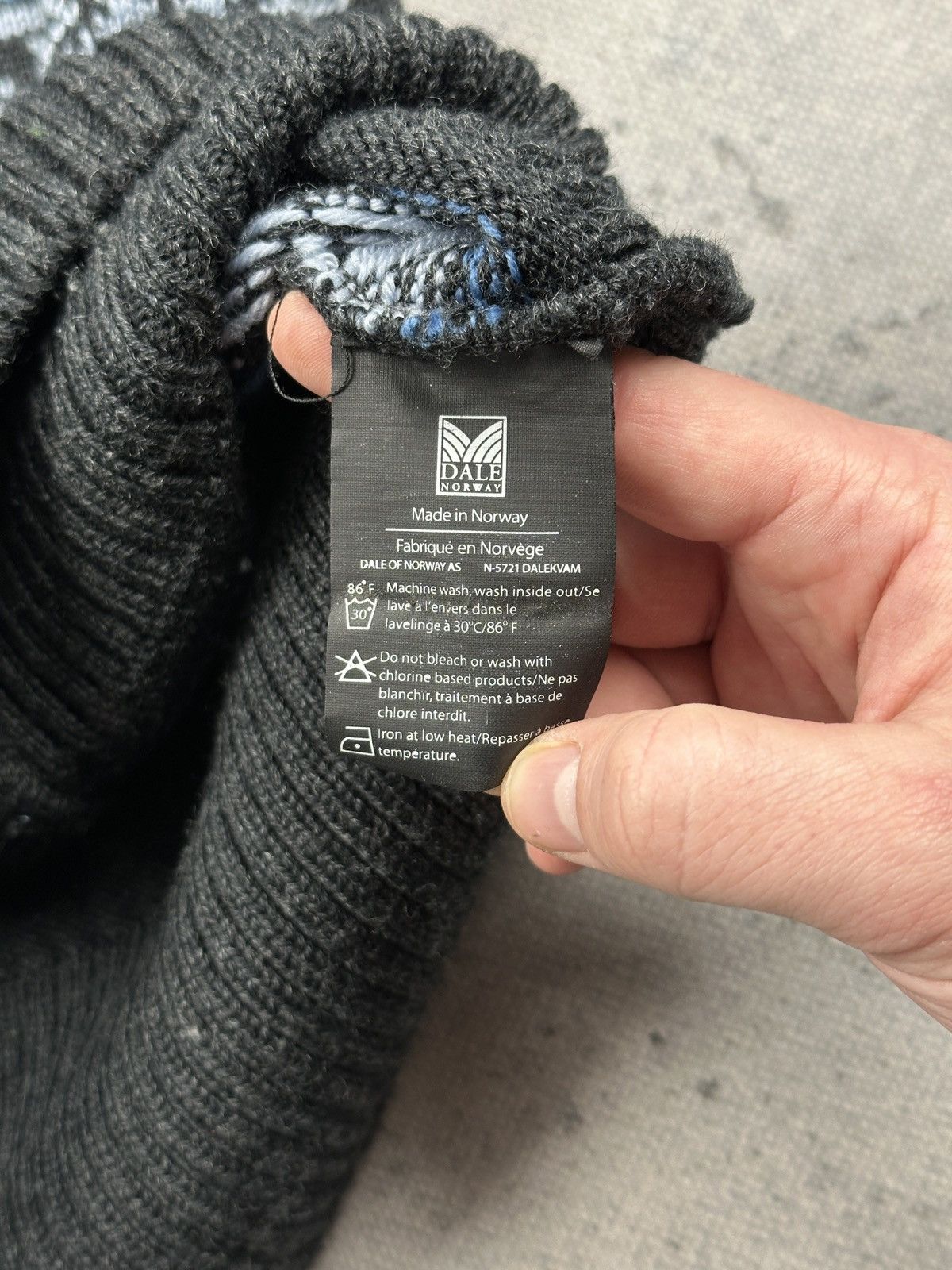 Dale Of Norway Dale Of Norway Vintage Nordic Knit Wool Cardigan Shawl Colar Size M / US 6-8 / IT 42-44 - 15 Thumbnail