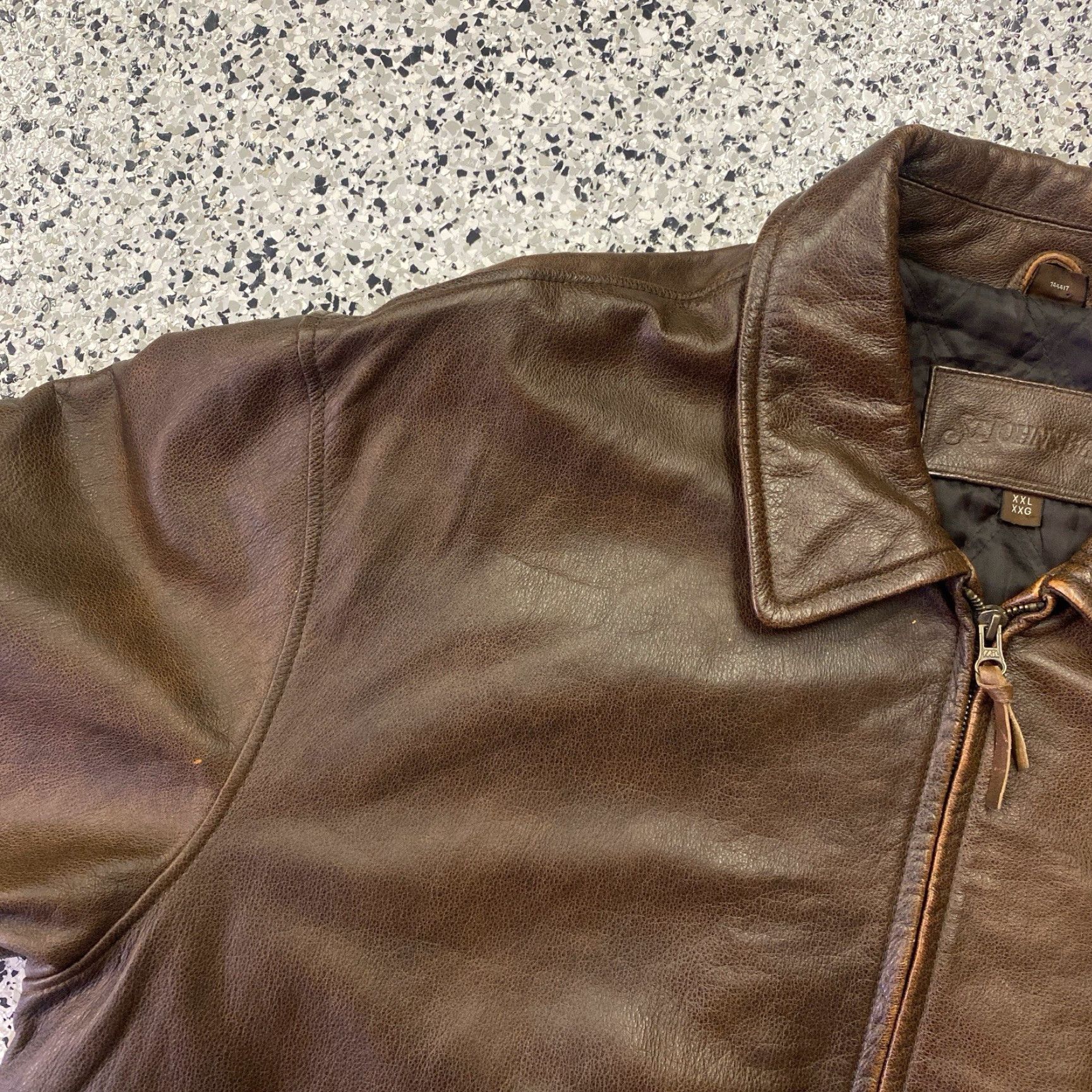 Vintage VINTAGE St. John's Bay Brown Leather Bomber Jacket Jacket XXl Mens Brown Zipper Leather Bomber Vintage 2XL Regular Lined-Insulated Fall Winter Spring Size US XXL / EU 58 / 5 - 5 Thumbnail