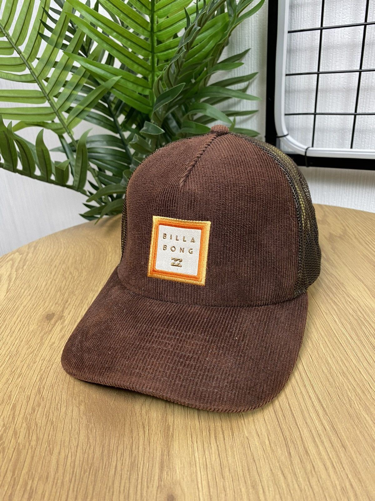 Billabong Billabong Corduroy Trucker Hat Brown Surfing Cap Unisex OS Size ONE SIZE - 1 Thumbnail
