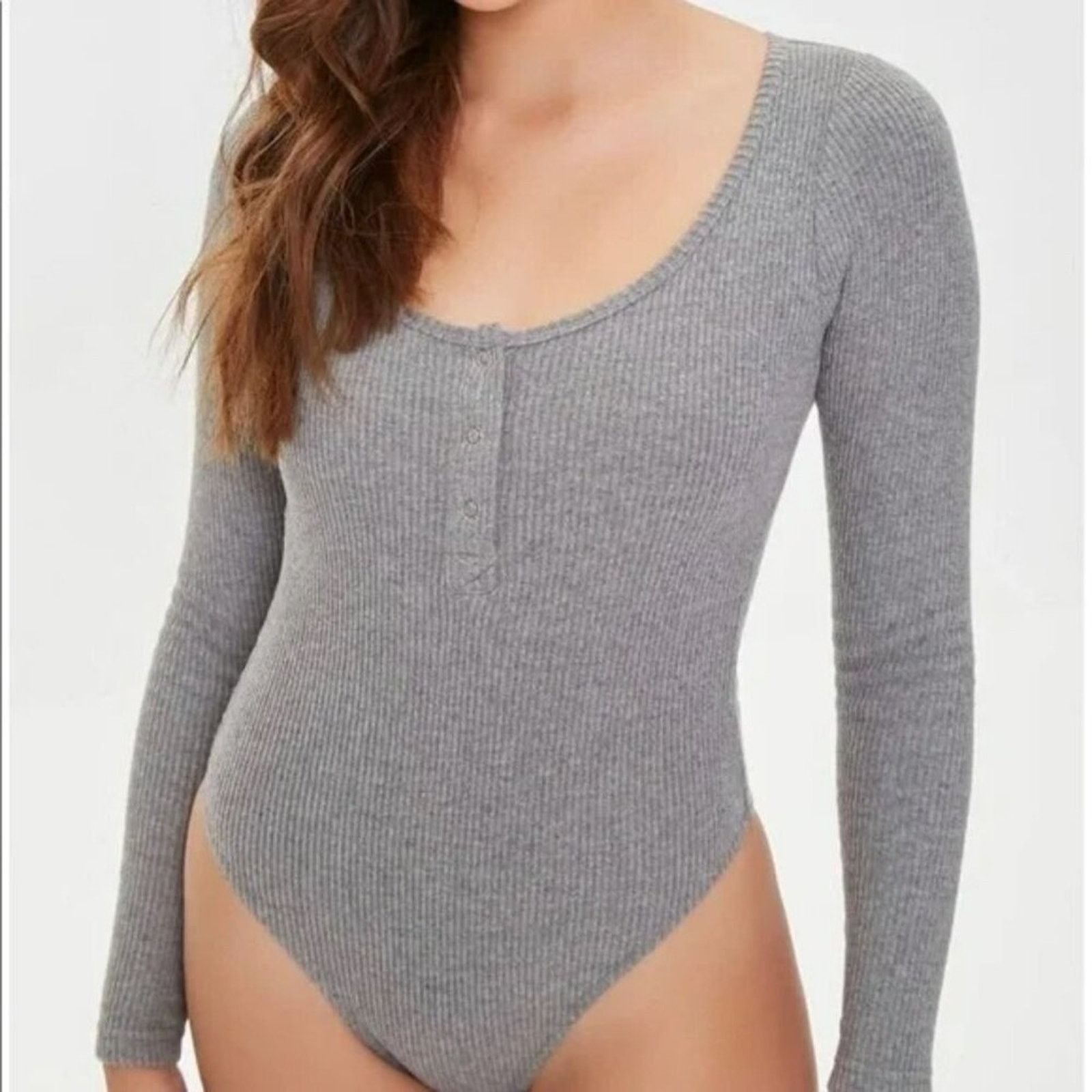 Forever 21 Forever 21 NEW Ribbed Long-Sleeved Grey Henley Bodysuit Size XS / US 0-2 / IT 36-38 - 3 Thumbnail