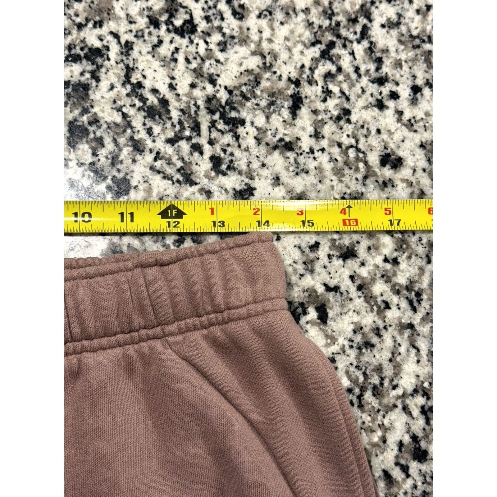 Lululemon Lululemon Scuba Mid-Rise Oversized Jogger Women's M Dusty Pink Nylon Drawstring Tapered Athleisure Pants Size 32" / US 10 / IT 46 - 2 Thumbnail