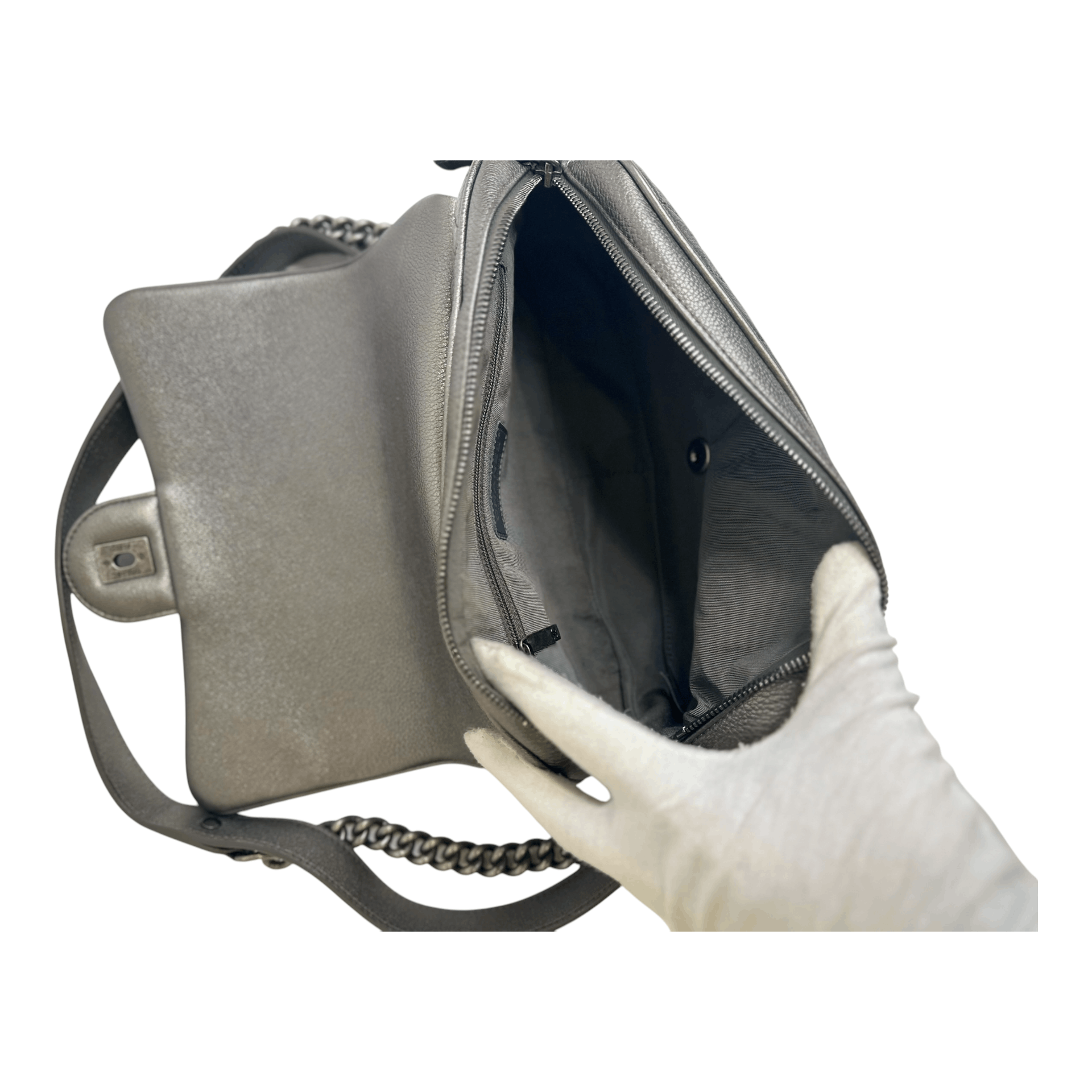 Chanel Chanel Metallic Calfskin Quilted Casual Rock Flap Silver Size ONE SIZE - 6 Thumbnail