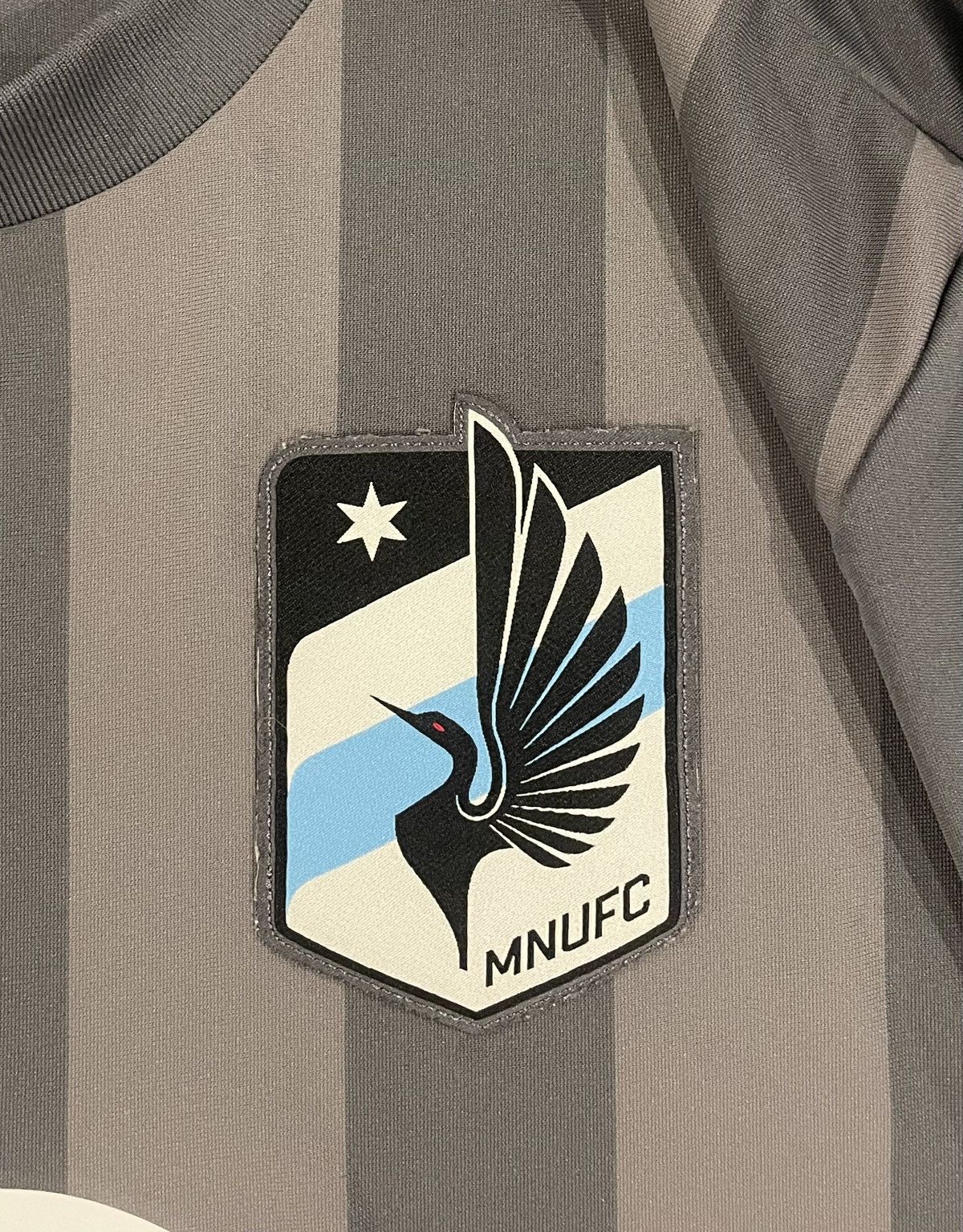 Adidas Adidas 2017/18 Minnesota United Soccer Jersey Men’s Large Size US L / EU 52-54 / 3 - 3 Thumbnail