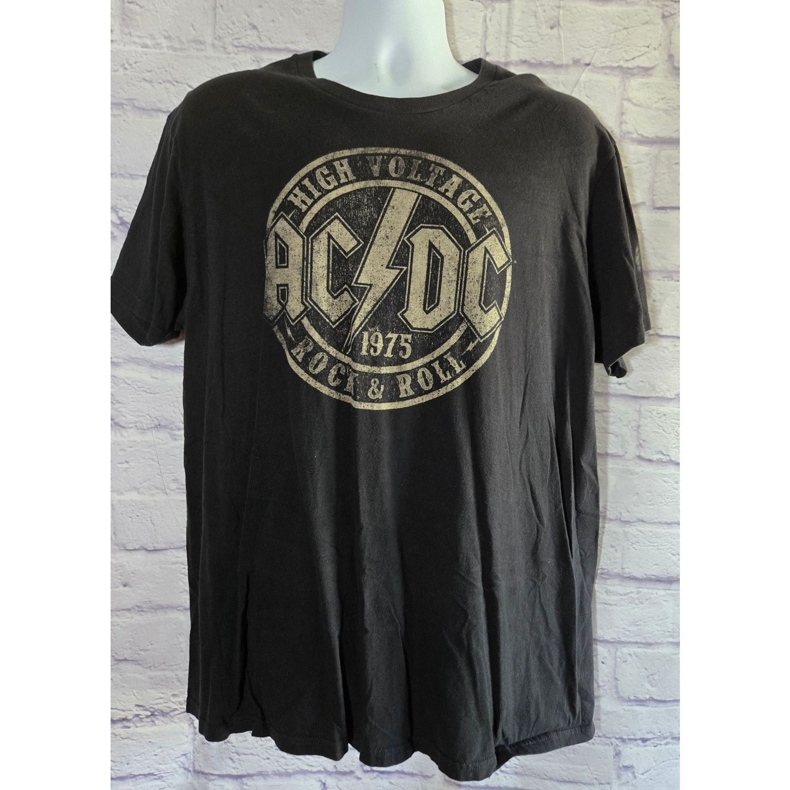 AC/DC AC/DC Black AC DC Graphic T Shirt XL Lightweight Size US XL / EU 56 / 4 - 1 Thumbnail