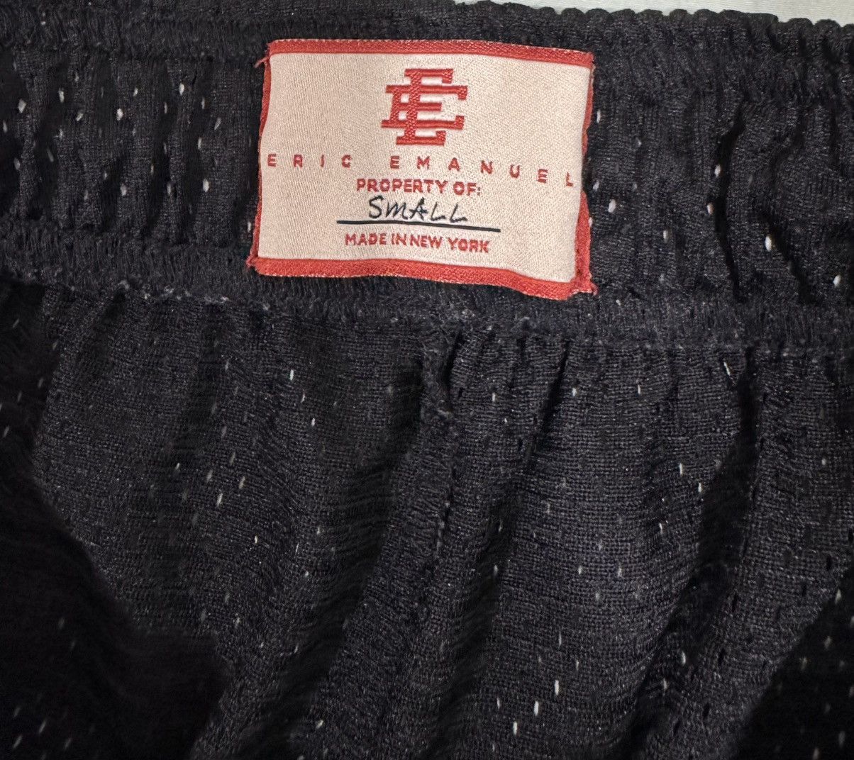 Eric Emanuel Eric Emanuel Philadelphia Sixers Shorts Size US 30 / EU 46 - 3 Thumbnail