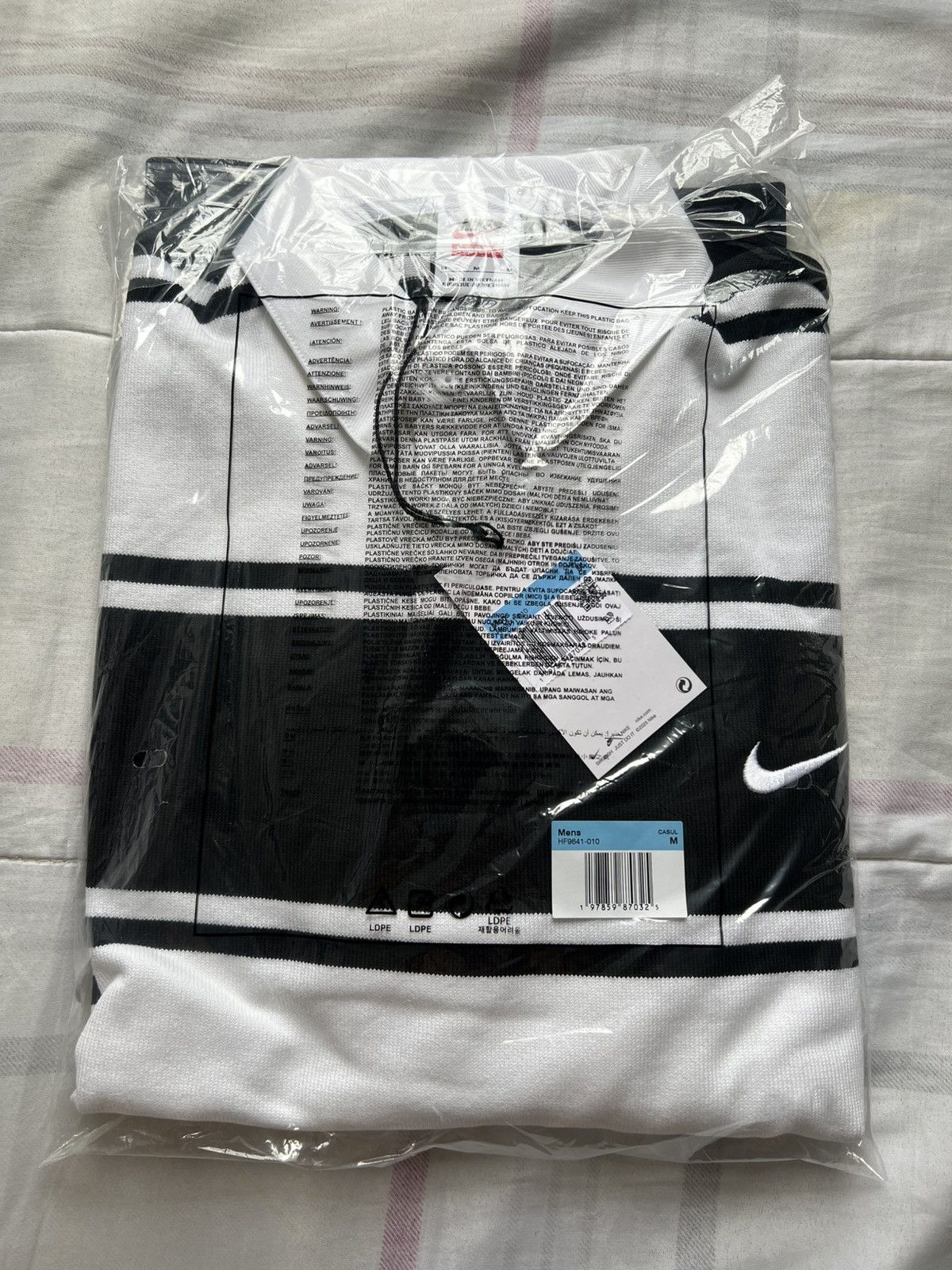 Nike × Streetwear × Supreme Supreme Nike Stripe Rugby Black Nike × Streetwear × Supreme Supreme Nike Stripe Rugby Black
