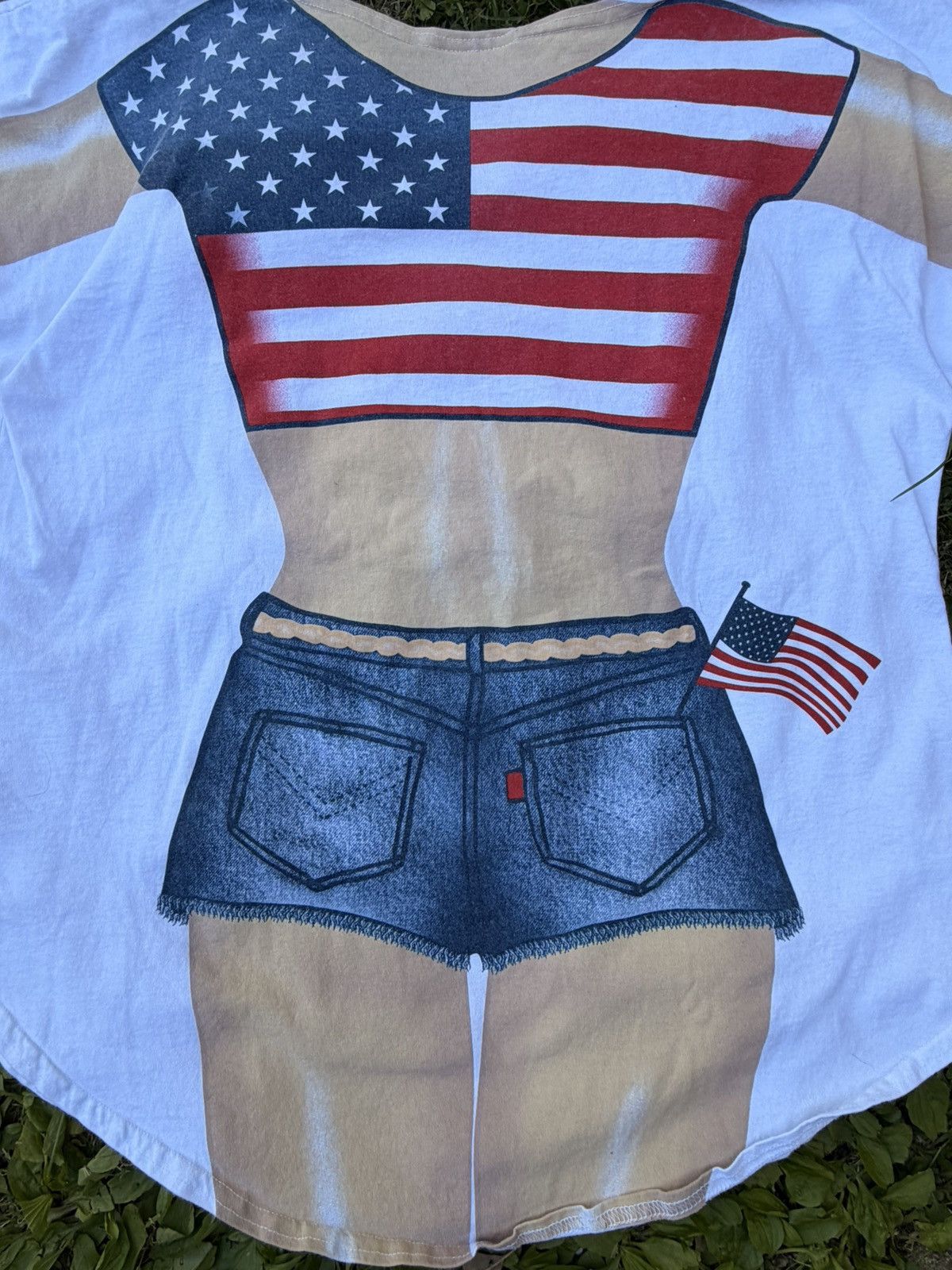 Vintage VTG FUN2WEAR Bikini tee Size Large Size US L / EU 52-54 / 3 - 5 Thumbnail