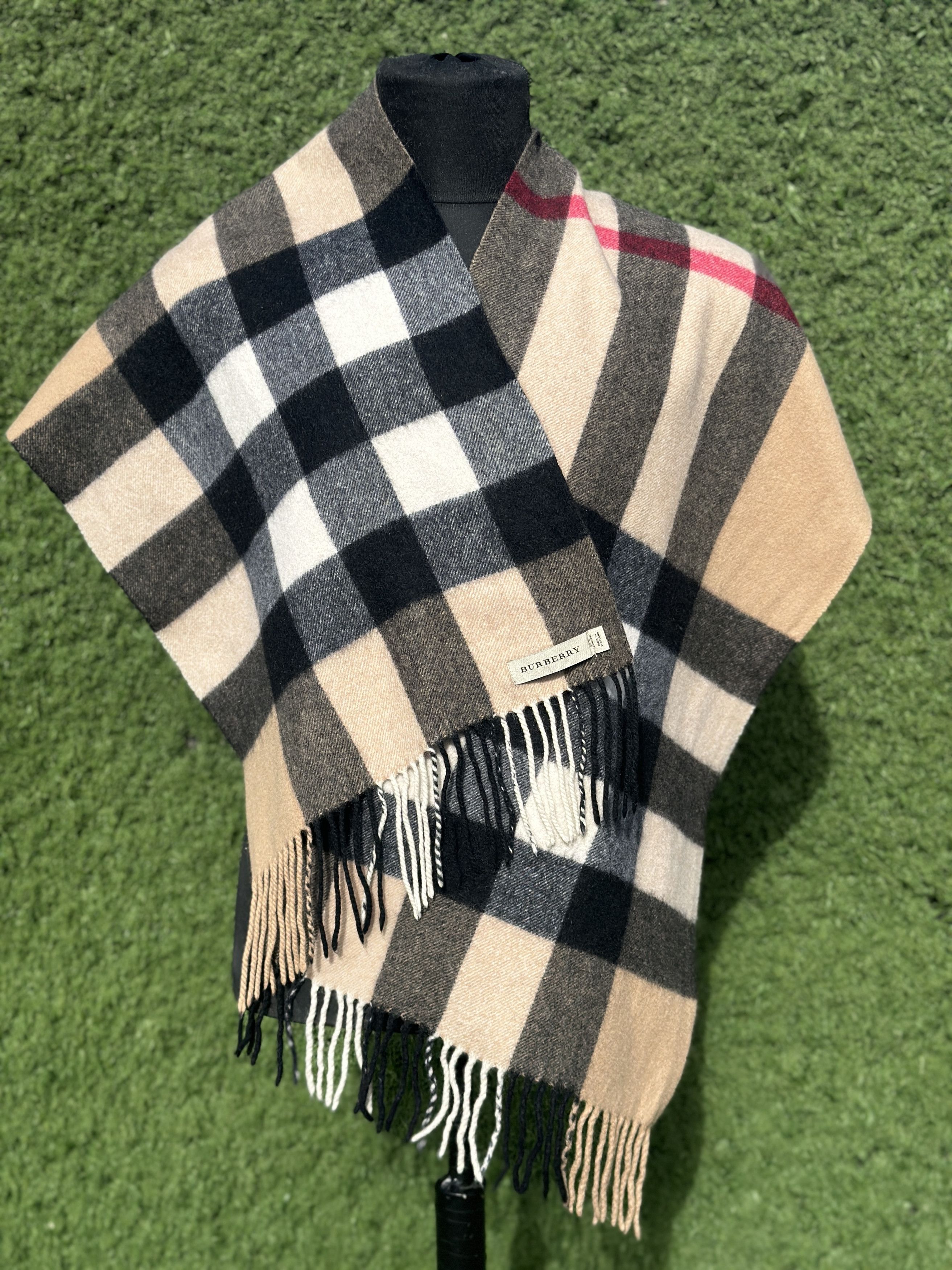 Burberry Burberry 100% Cashmere Classic Check Fringed Scarf 205X37Cm Size ONE SIZE - 1 Thumbnail