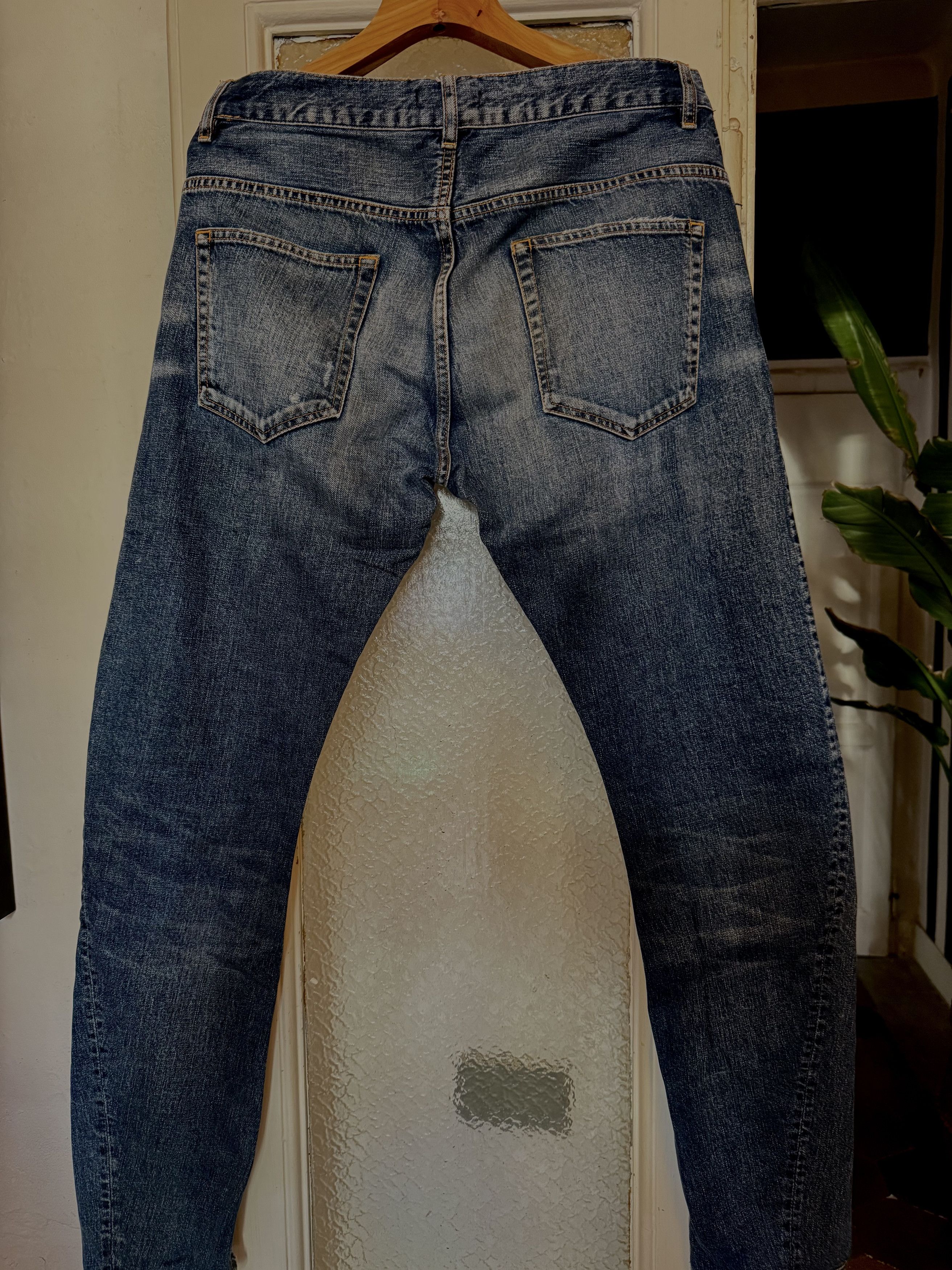 Balmain DENIM DISTRESSED JEANS Size US 31 - 5 Thumbnail