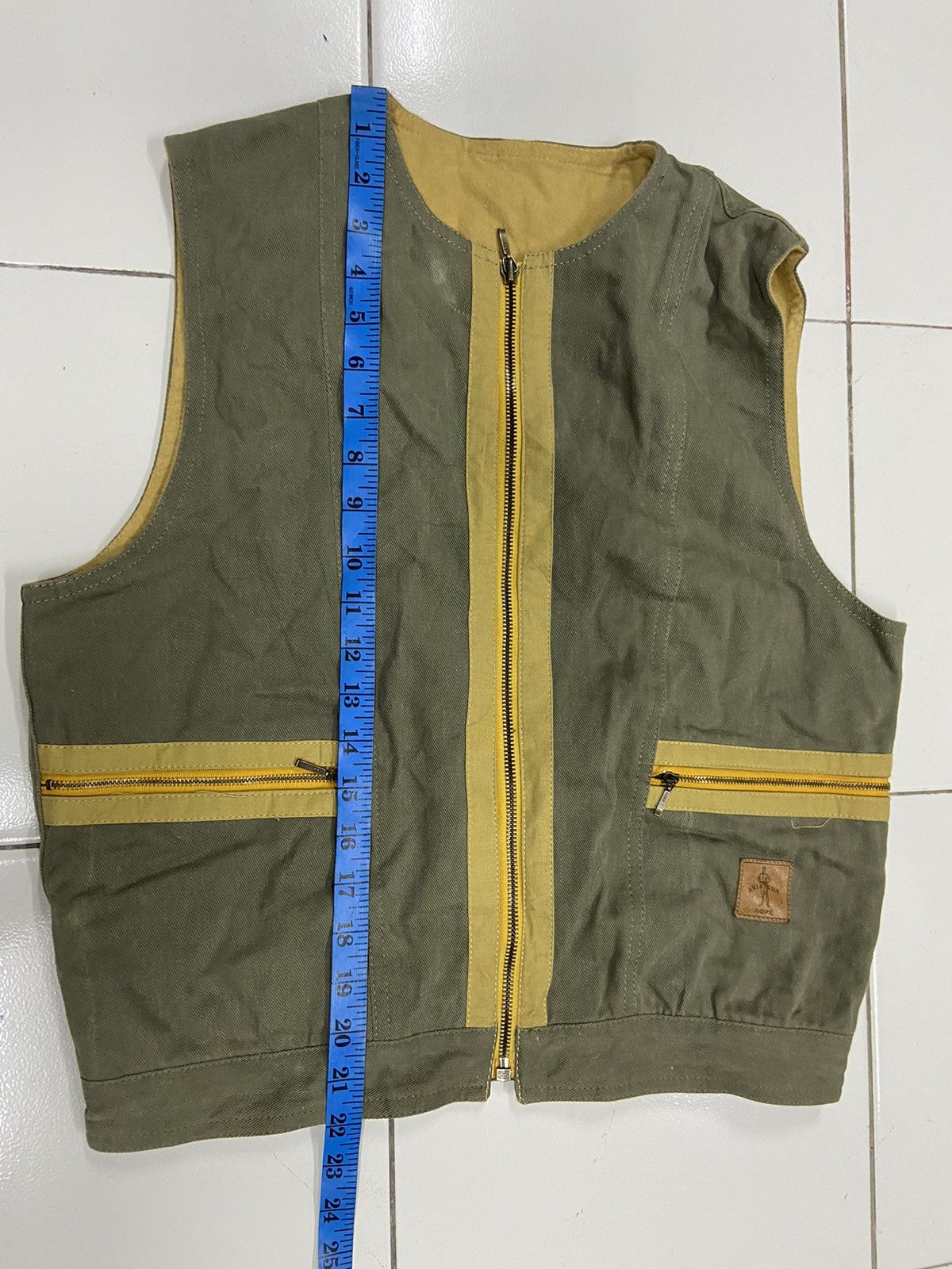 Army Of Me AVIATEUR ROPE FROM SPIRIT OF ST.LOUIS DUCK VEST Size US M / EU 48-50 / 2 - 12 Thumbnail