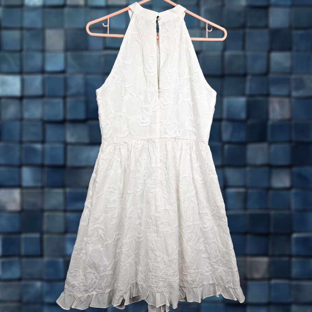Ted Baker Ted Baker White Floral Embroidery Halter Neck Sleeveless Dress Size 2, A-Line, Cotton, White, Floral, Summer, Spring, Fall, Winter Womens Size XS / US 0-2 / IT 36-38 - 1 Thumbnail