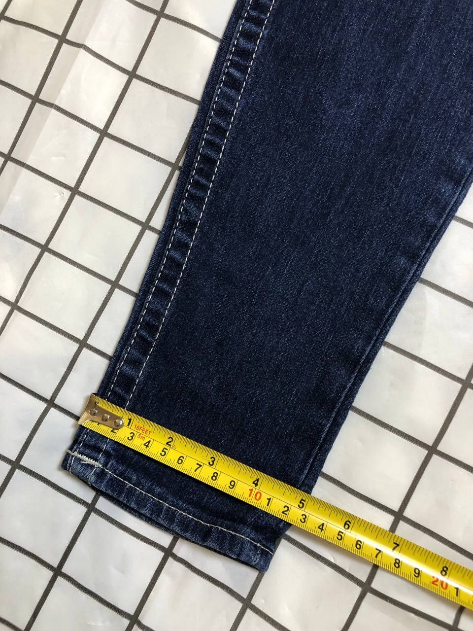 True Religion True Relion Johnny Dark Blue Wash Denim Jeans Women Size 28" / US 6 / IT 42 - 6 Thumbnail