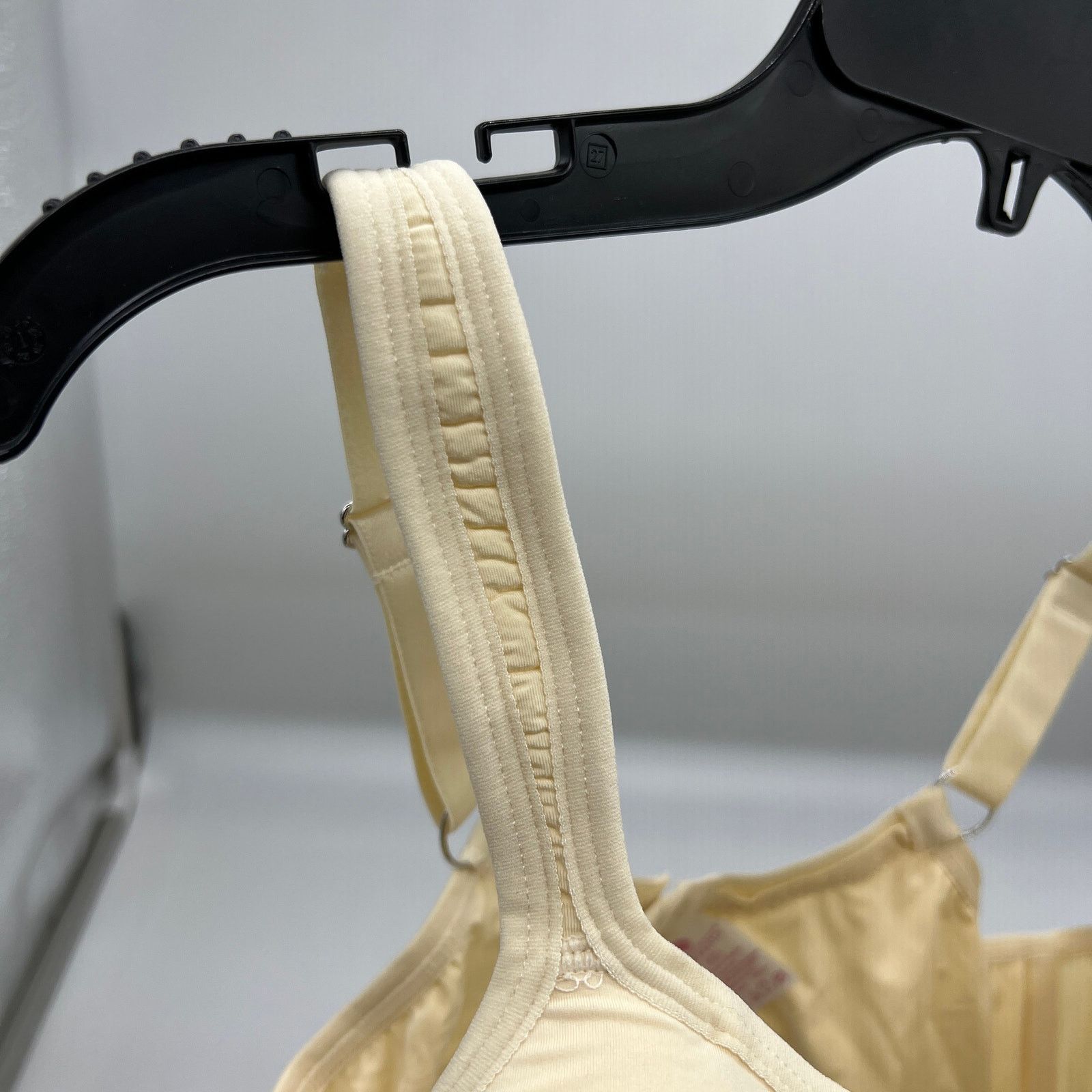 Other Breezies Comfort Zone Full Coverage Wirefree T-Shirt Bra Size M / US 6-8 / IT 42-44 - 5 Thumbnail