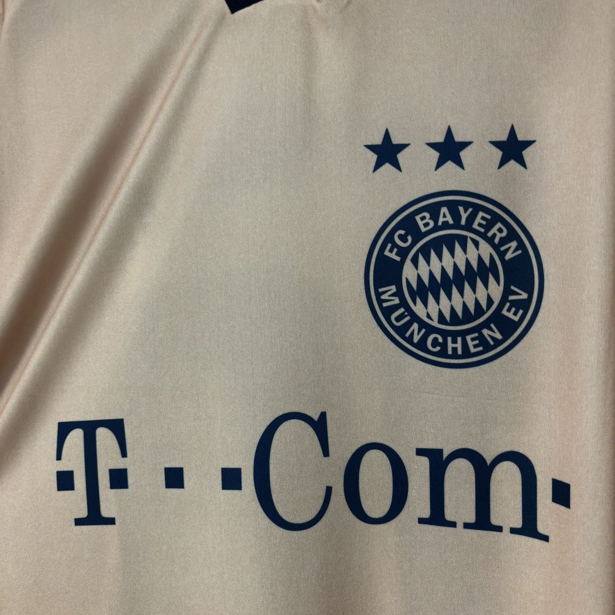 Vintage 2004 2005 Bayern Munich Adidas Vintage Away Soccer Jersey FC Size US XL / EU 56 / 4 - 5 Thumbnail
