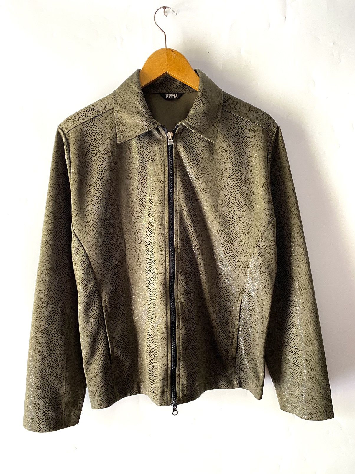 image of 20471120 x Beauty Beast Ppfm Snake Skin Zip Jacket in Green, Men's (Size Medium)