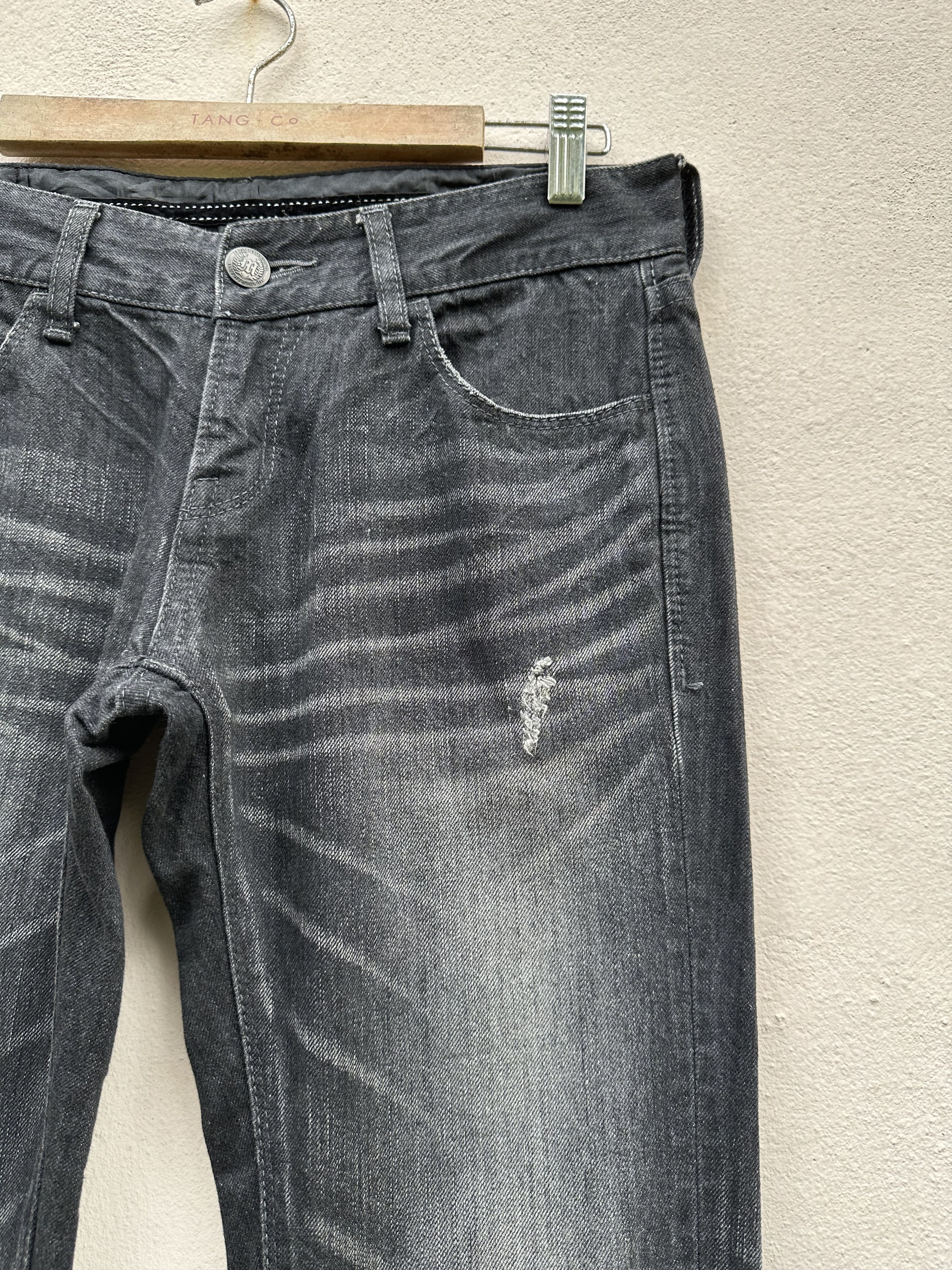 Murder License Japanese Brand Murder License Flare Rips Denim Jeans Size US 33 - 9 Thumbnail