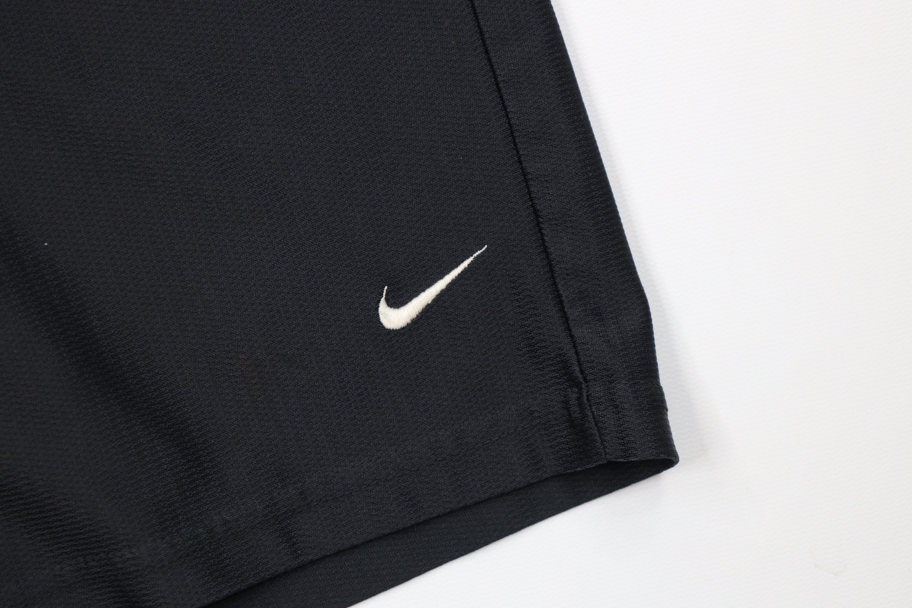 Nike Vintage 90s Y2K Nike Mini Swoosh Above Knee Shorts Black Size US 36 / EU 52 - 5 Thumbnail