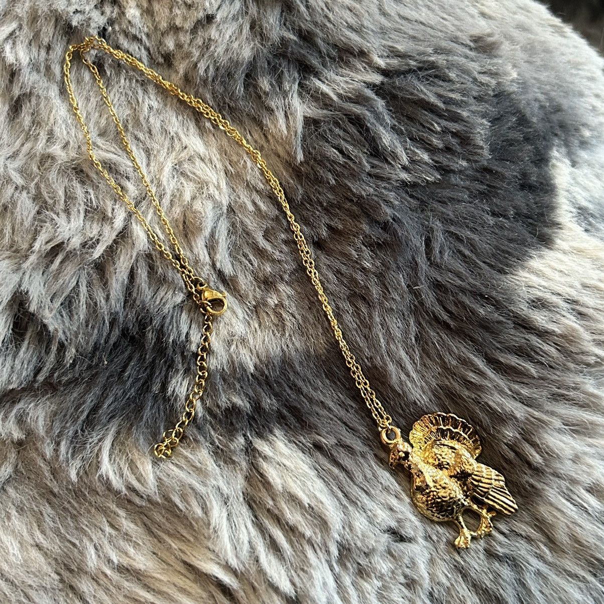 Vintage Vintage gold plated turkey pendant on chain necklace Size ONE SIZE - 5 Thumbnail