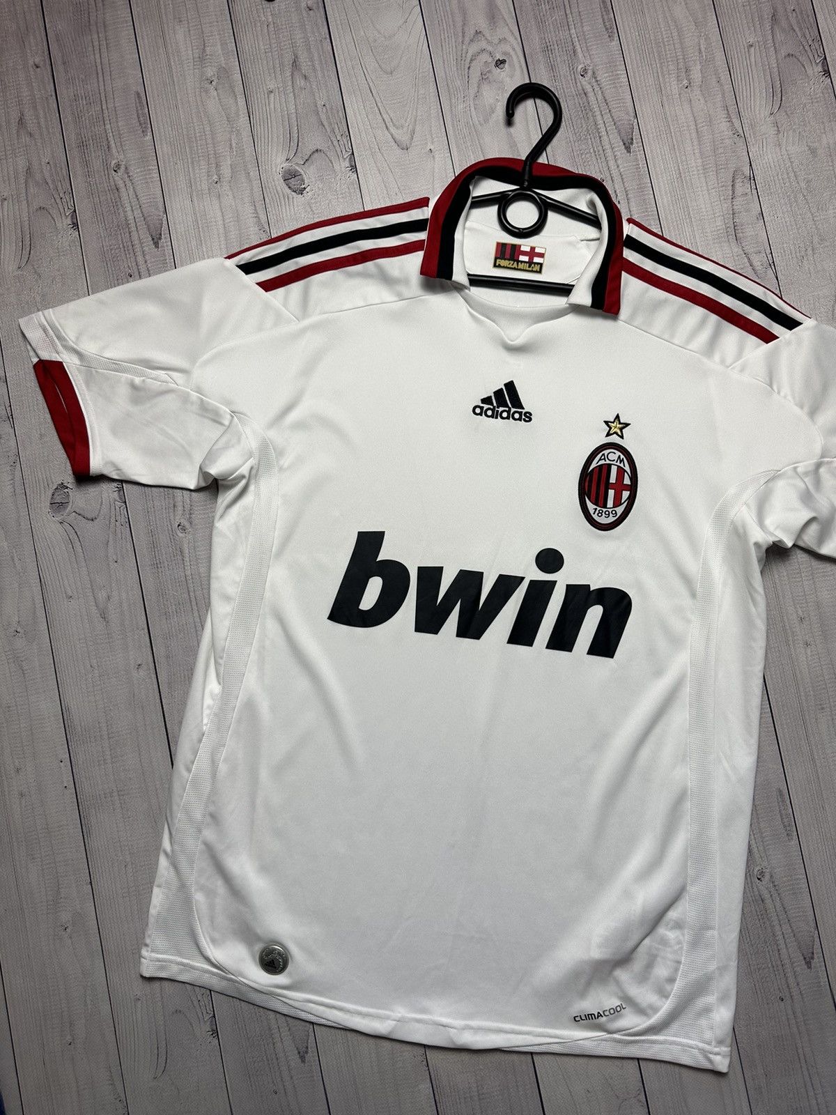 Adidas × Vintage AC Milan soccer jersey adidas size S/M white Size US M / EU 48-50 / 2 - 2 Thumbnail