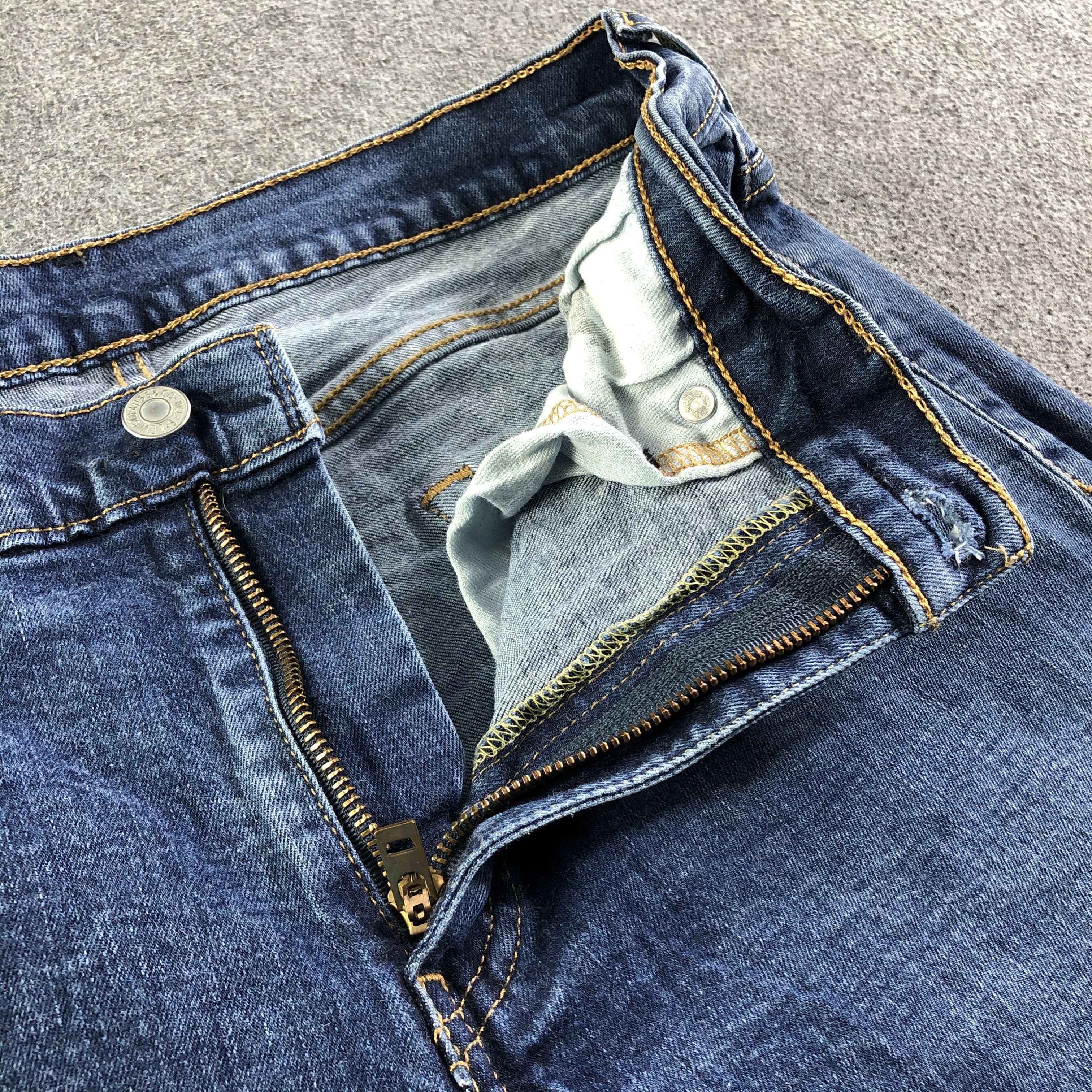 Levi's Vintage Blue Wash Levis 514 Jeans-J4112 Size US 31 - 7 Thumbnail