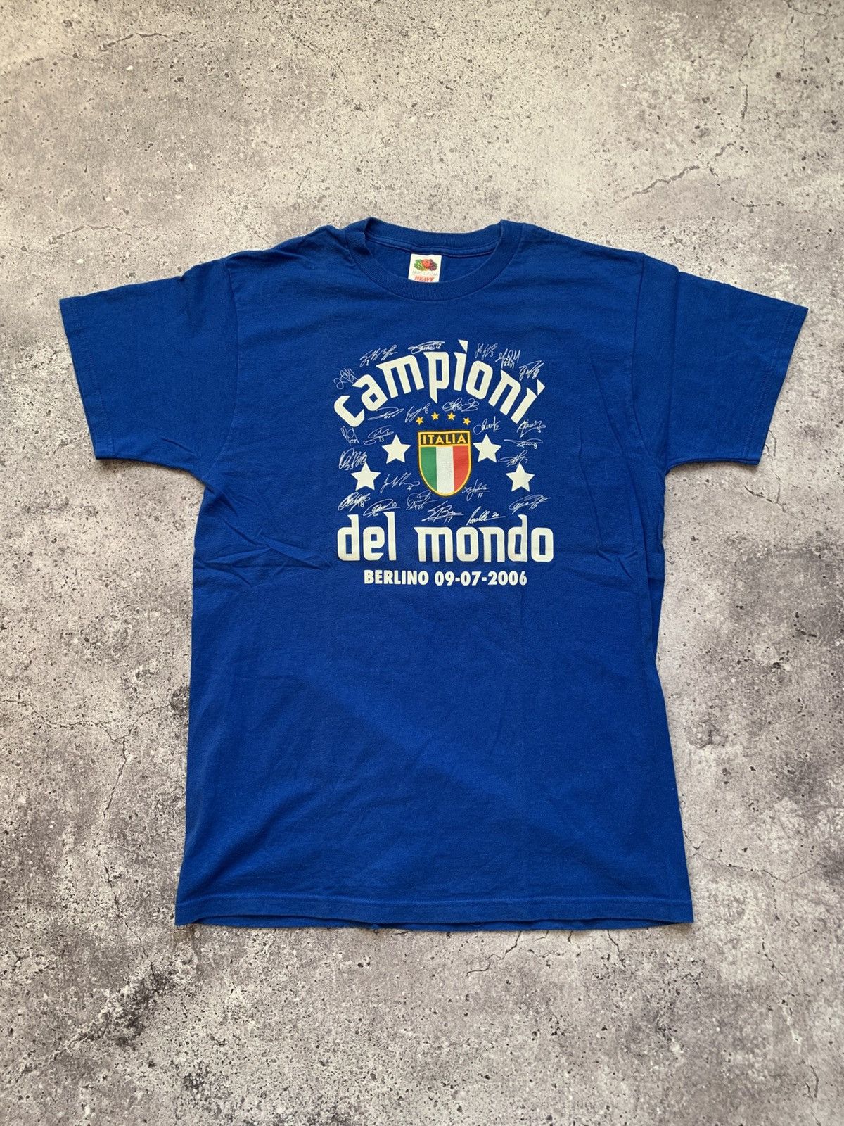 Fruit Of The Loom 🔥 ITALY 2006 CAMPIONI DEL MONDO WORLD CUP CHAMPIONS T-SHIRT Size US M / EU 48-50 / 2 - 1 Thumbnail