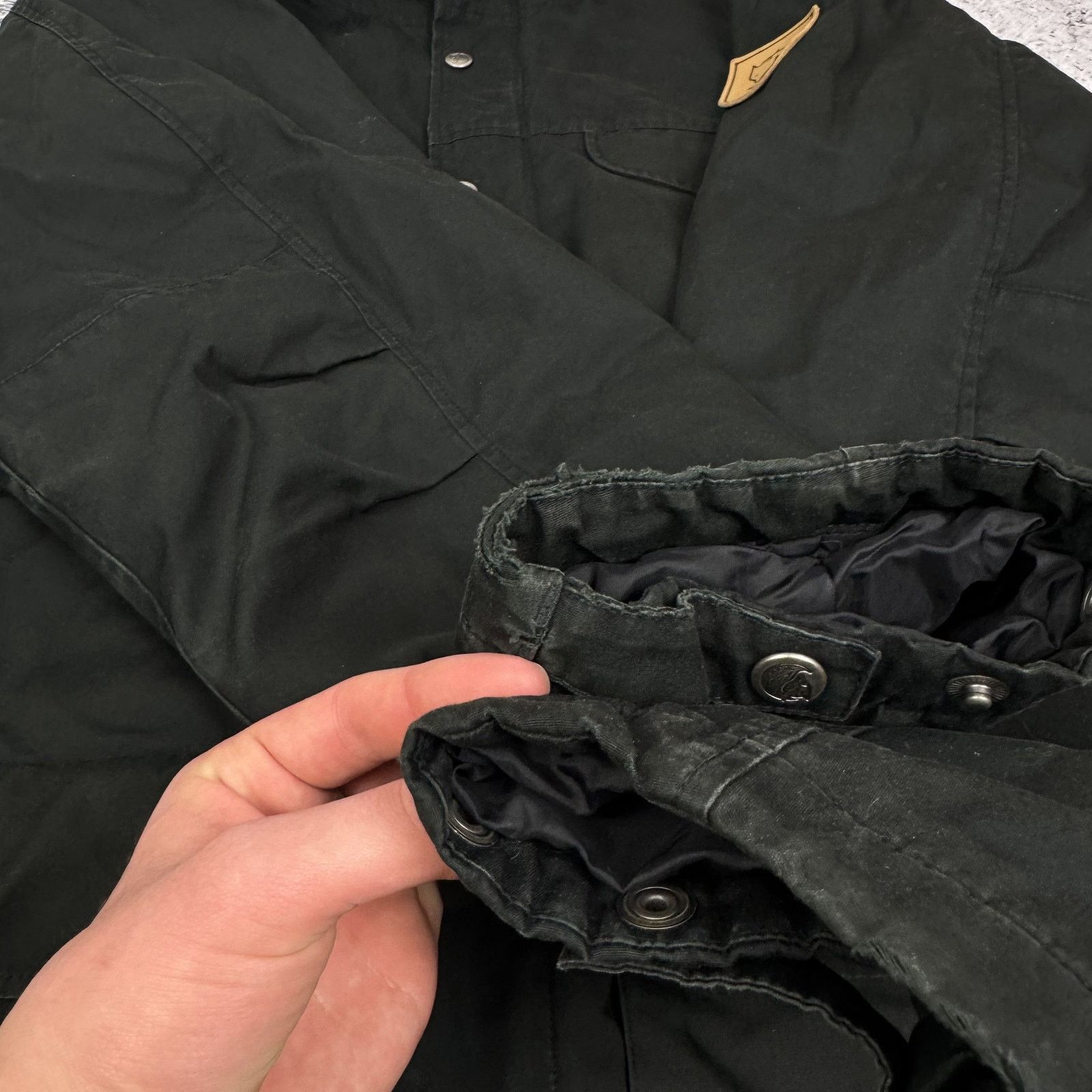 Fjallraven Fjällräven Greenland Winter Mens Black Teddy Fleece Jacket L Size US L / EU 52-54 / 3 - 7 Thumbnail