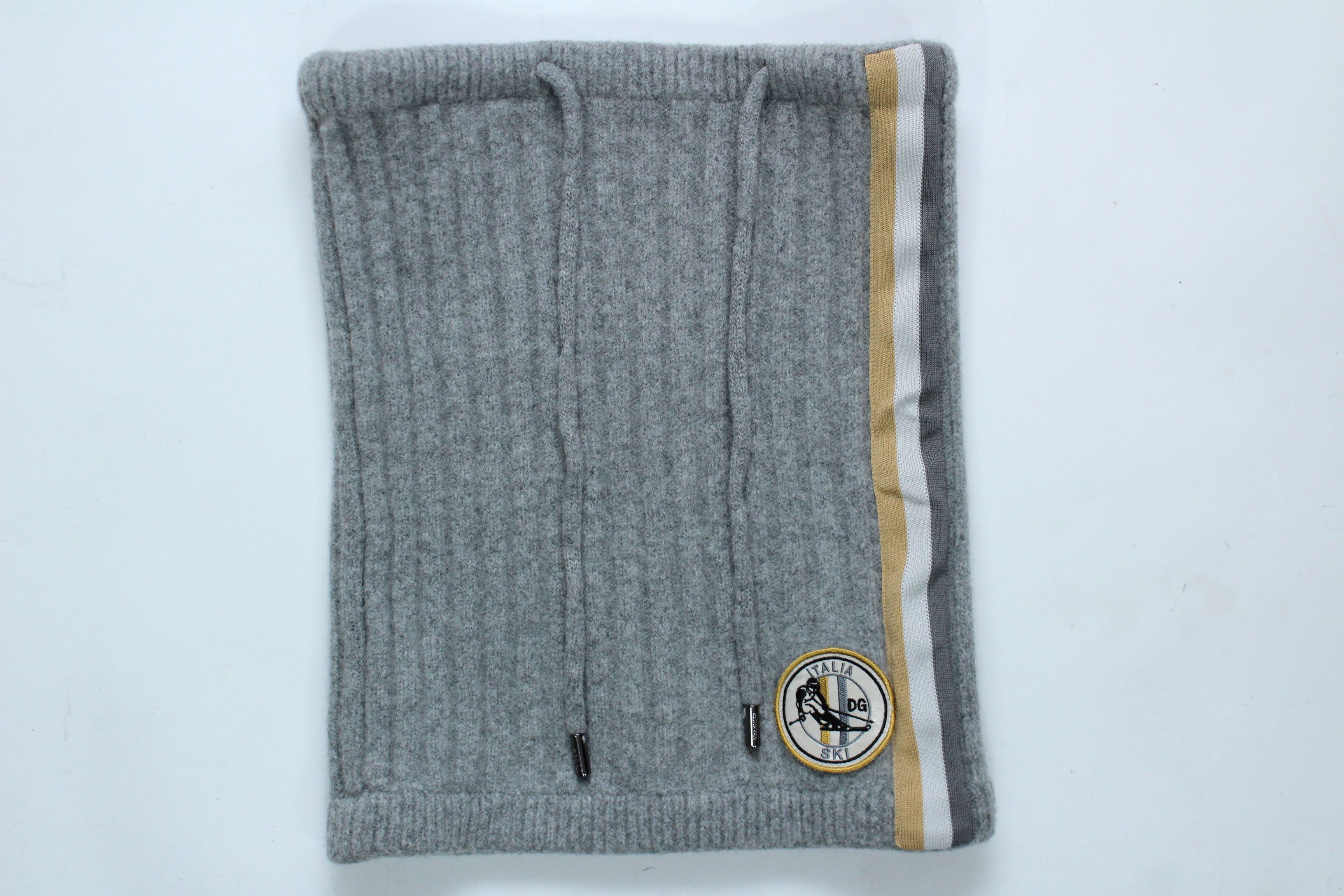 Dolce & Gabbana Dolce & Gabbana Ski Italia Patch Neck Warmer Snood Grey Size ONE SIZE - 1 Thumbnail