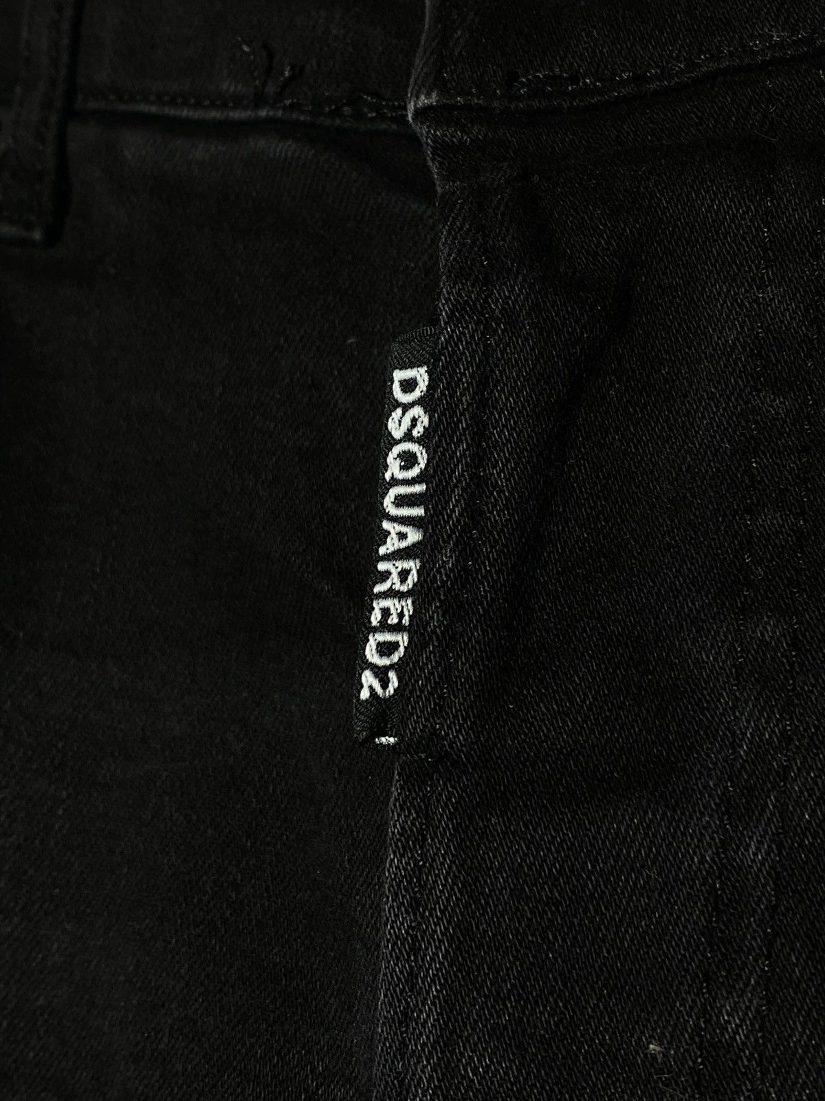 Dsquared2 Dsquared2 Washed Denim Jeans Y2K Distressed Style Size US 34 / EU 50 - 8 Thumbnail