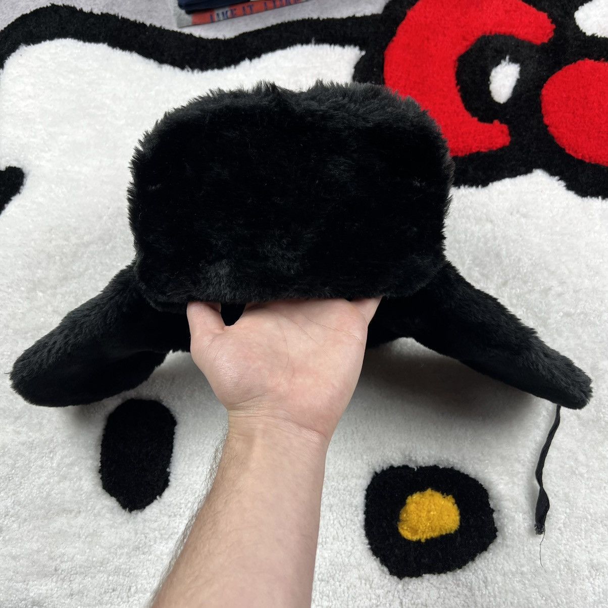 Japanese Brand Crazy Y2K Fuzzy Fur Balenciaga Style Alt Ushanka Grunge Hat Size ONE SIZE - 2 Thumbnail