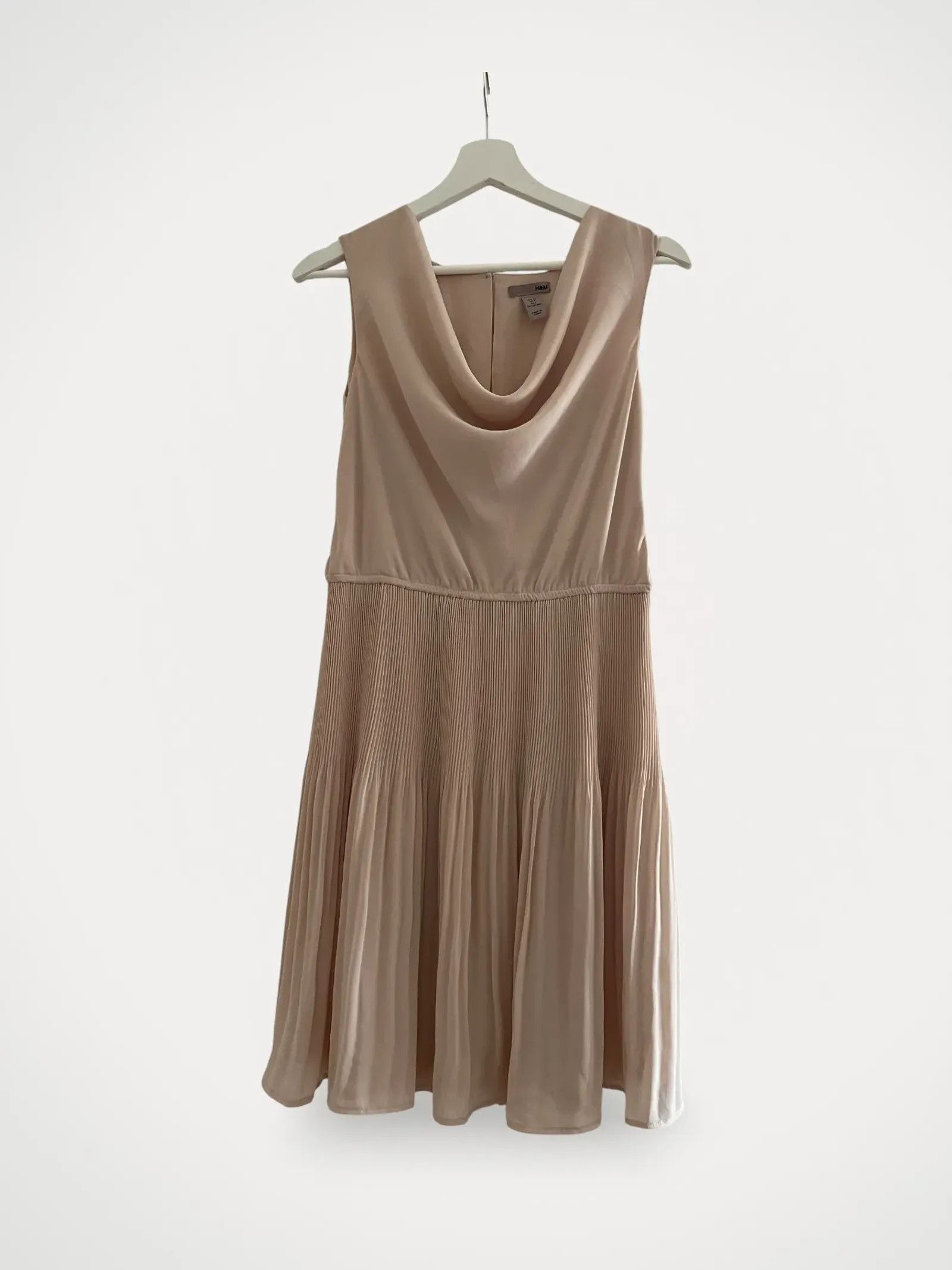 H&M H&M Dress Size S / US 4 / IT 40 - 1 Thumbnail