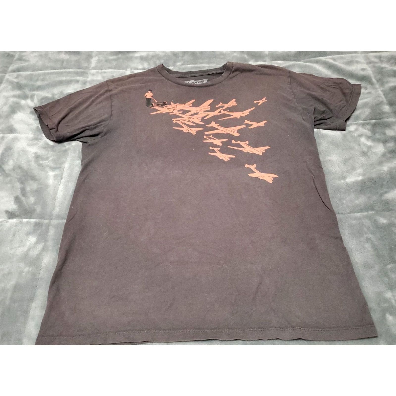 Vintage Ames Bros Mow-Em Down Bombers/Air Plane Short Sleeve TShirt L Brown Crew Neck Men Vintage? No (omit) Size US L / EU 52-54 / 3 - 2 Thumbnail