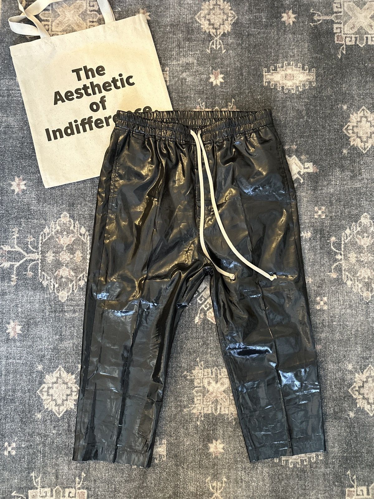 image of Rick Owens Cropped Sweatpants in Black, Men's (Size 32)