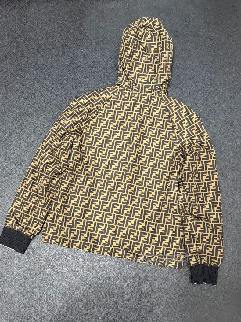 Fendi Fendi Monogrammed Camo Print Double Sided Hooded Zip Long Size XS / US 0-2 / IT 36-38 - 2 Thumbnail