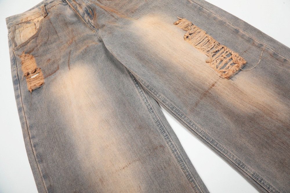 Heavy-duty distressed men's loose washed dirty ripped jeans
