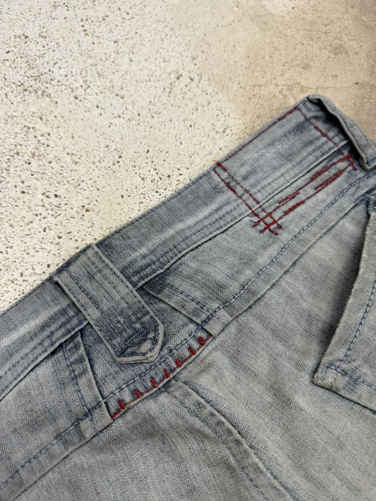 Marithe + Francois Girbaud Marithe Francois Girbaud Heavy Stitching Distressed Dirt Size US 30 / EU 46 - 18 Thumbnail