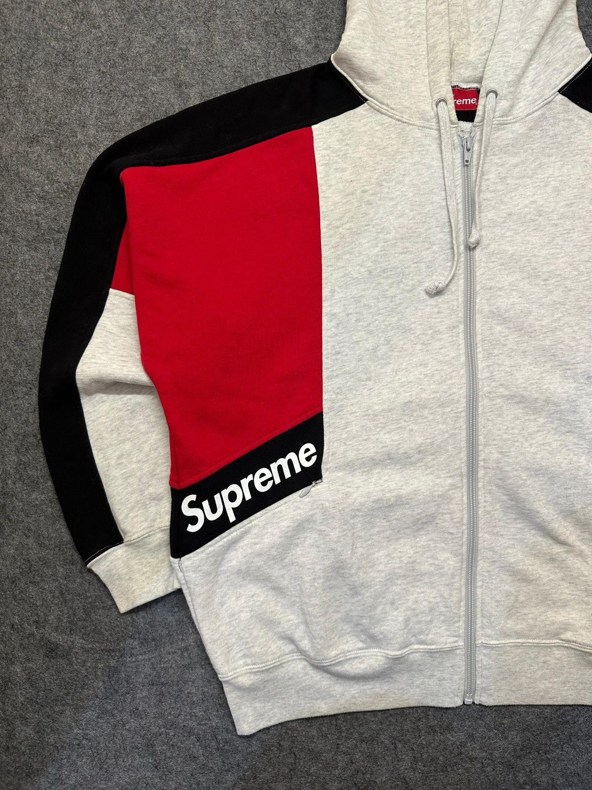 Supreme Supreme Color Blocked Zip Up Hooded Sweatshirt. Size US S / EU 44-46 / 1 - 3 Thumbnail