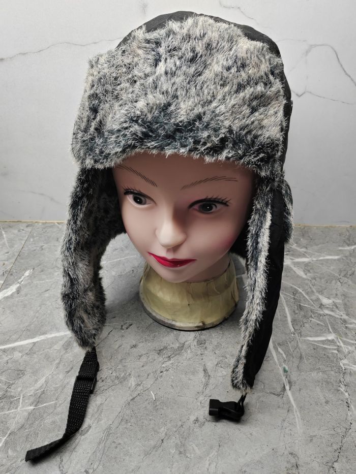 Vintage Vintage Y2k Ushanka Fur Earflap Cap Hat Size ONE SIZE - 1 Thumbnail