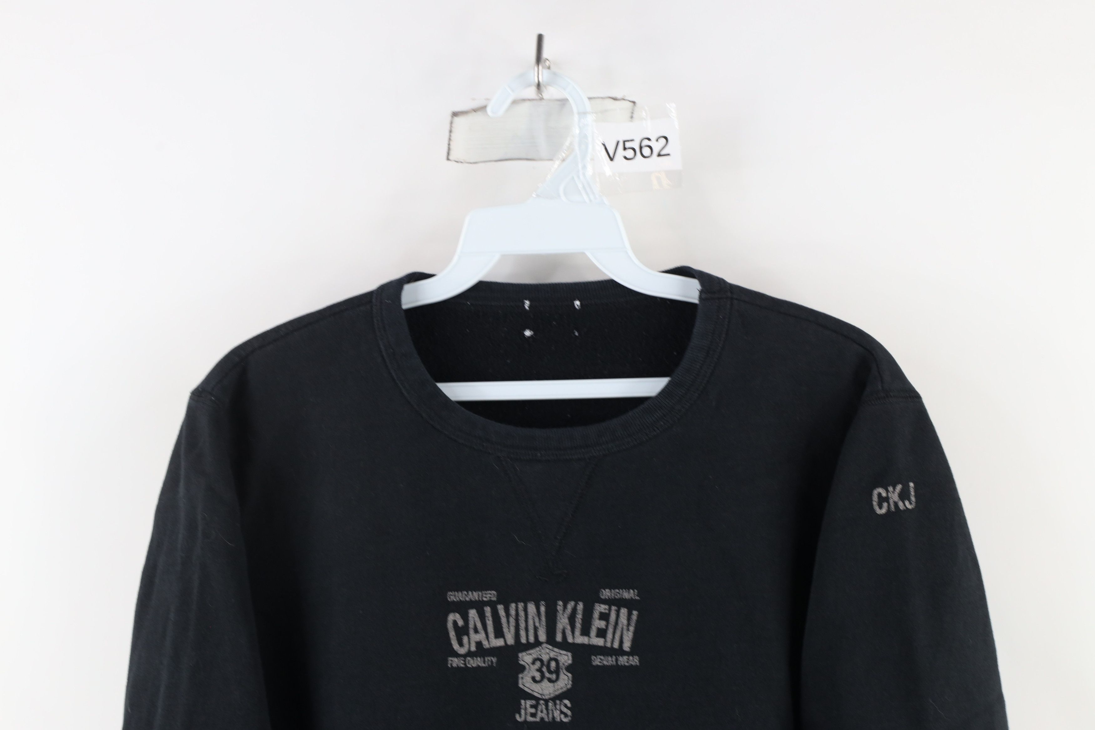 Calvin Klein × Vintage Vintage 90s Calvin Klein Spell Out Crewneck Sweatshirt Black Size M / US 6-8 / IT 42-44 - 2 Thumbnail