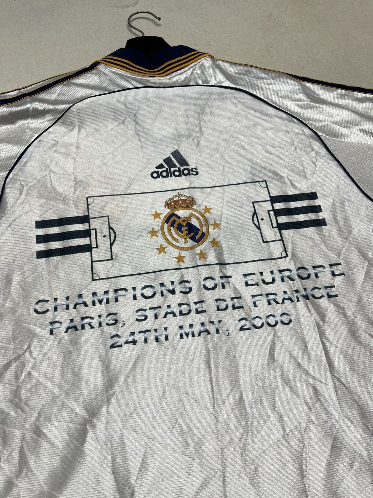 Adidas Real Madrid 1998 Adidas Home Jersey Champion Of Europe 2000 Size US M / EU 48-50 / 2 - 5 Thumbnail