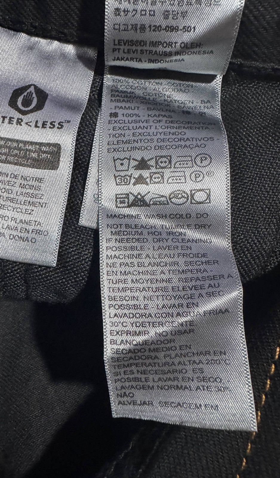 Levi's Levi’s 501 Jeans in Black W36 L30. Size US 36 / EU 52 - 6 Thumbnail