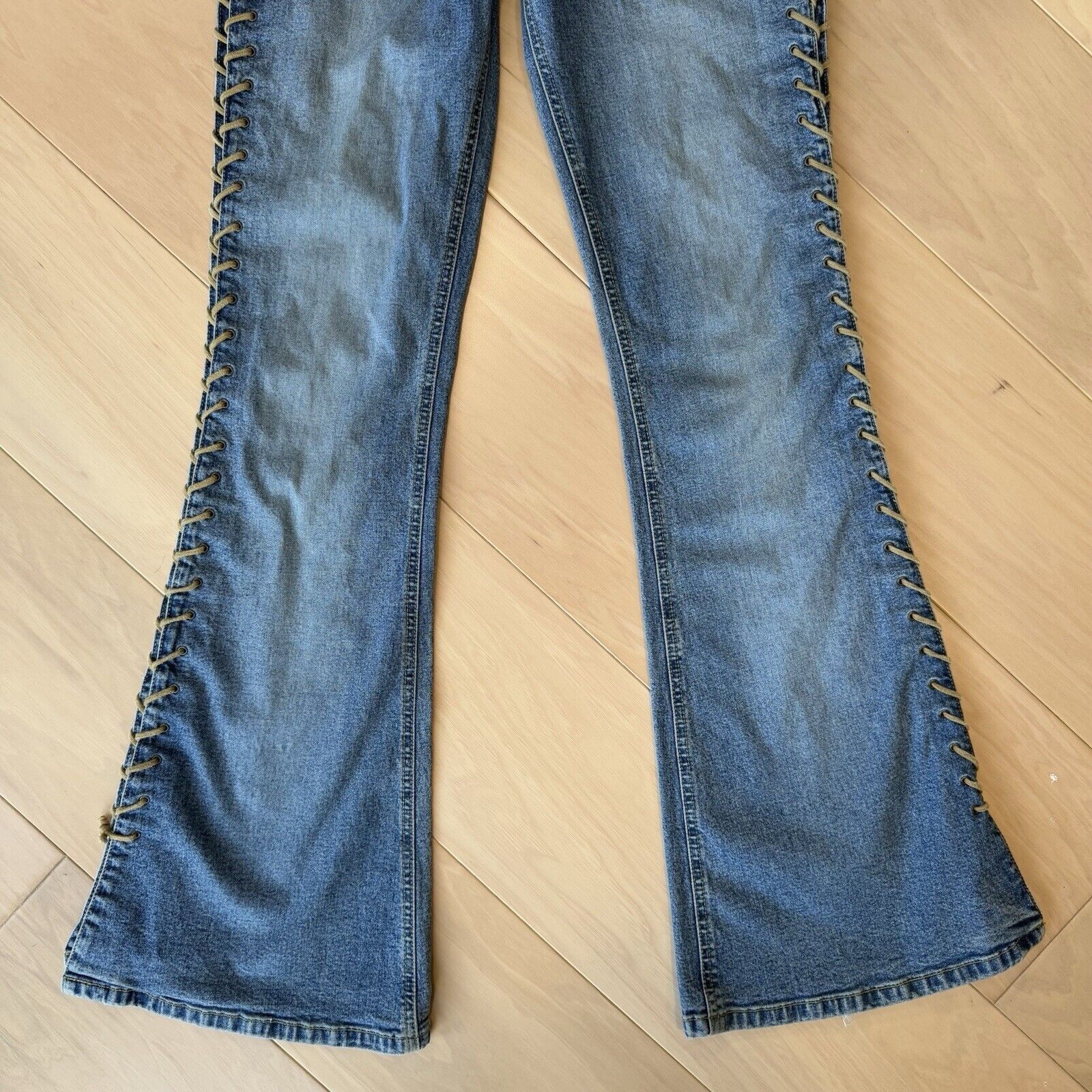 Other Vintage Mudd Yo Flare Jeans Women's 27 Blue Lace Y2K Glam Size 27" / US 4 / IT 40 - 4 Thumbnail