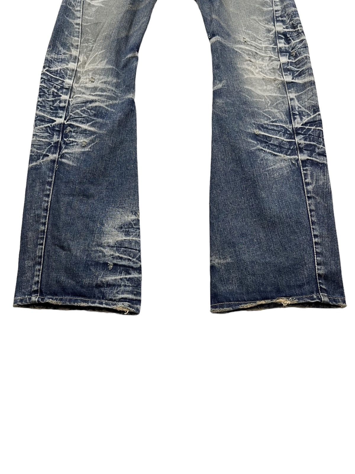 BIGI 🔥FLARE🔥Vtg RATTLE TRAP Distressed Clawmark Whisker Denim Size US 32 / EU 48 - 10 Thumbnail