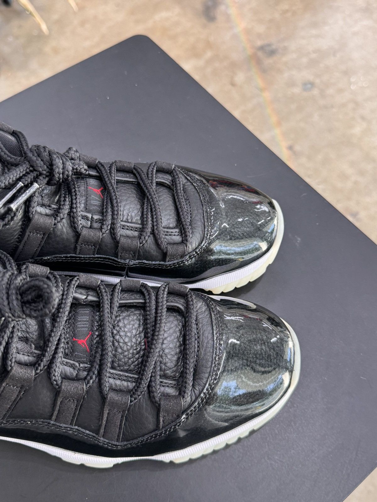 Jordan Brand Air Jordan 11 Low 72-10 Size 6 (2022) Size US 6 / EU 39 - 7 Thumbnail