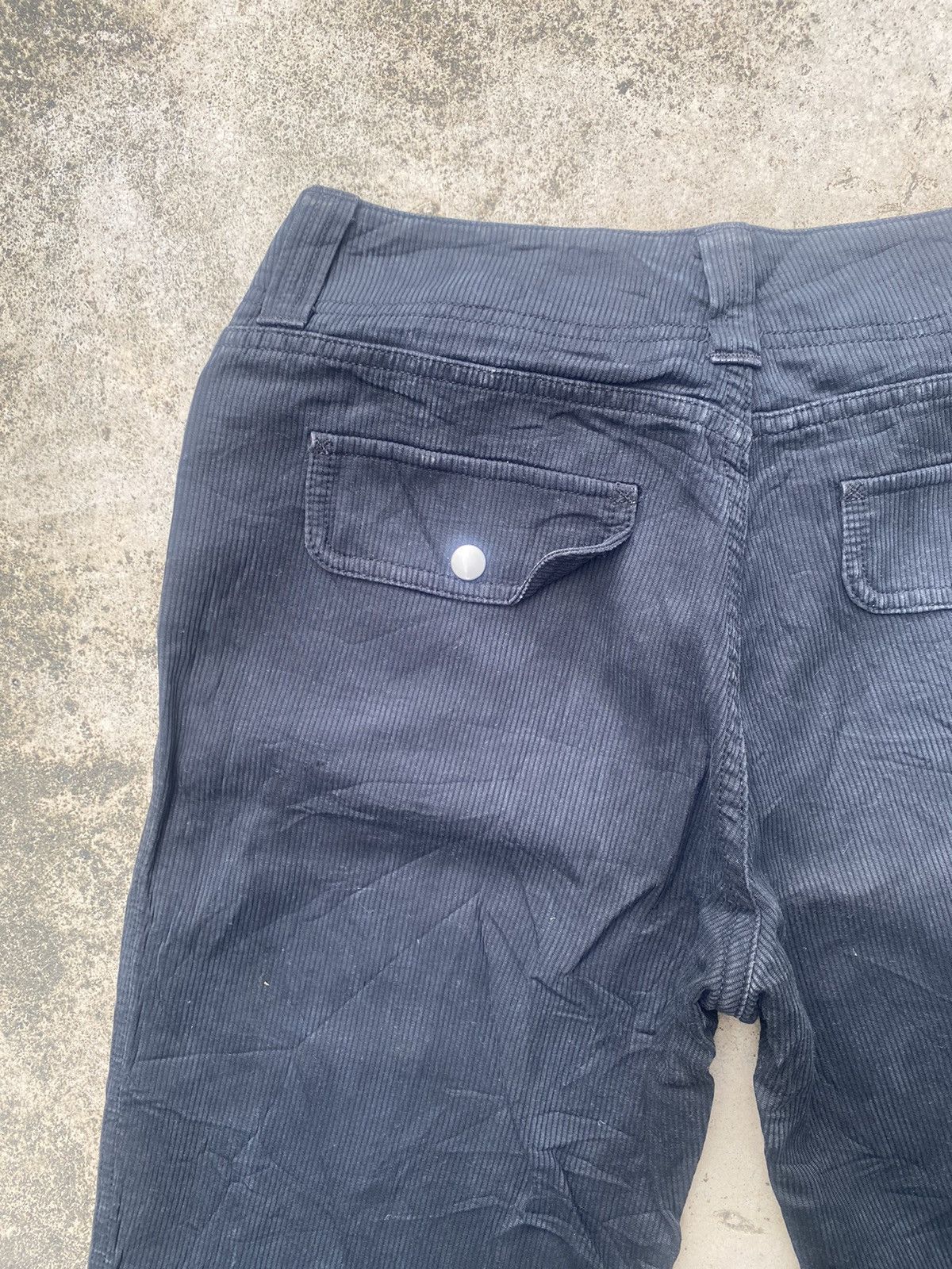 If Six Was Nine × Japanese Brand × United Colors Of Benetton Flare Jeans United Colour Of Benetton Corduroy Size US 28 / EU 44 - 19 Thumbnail