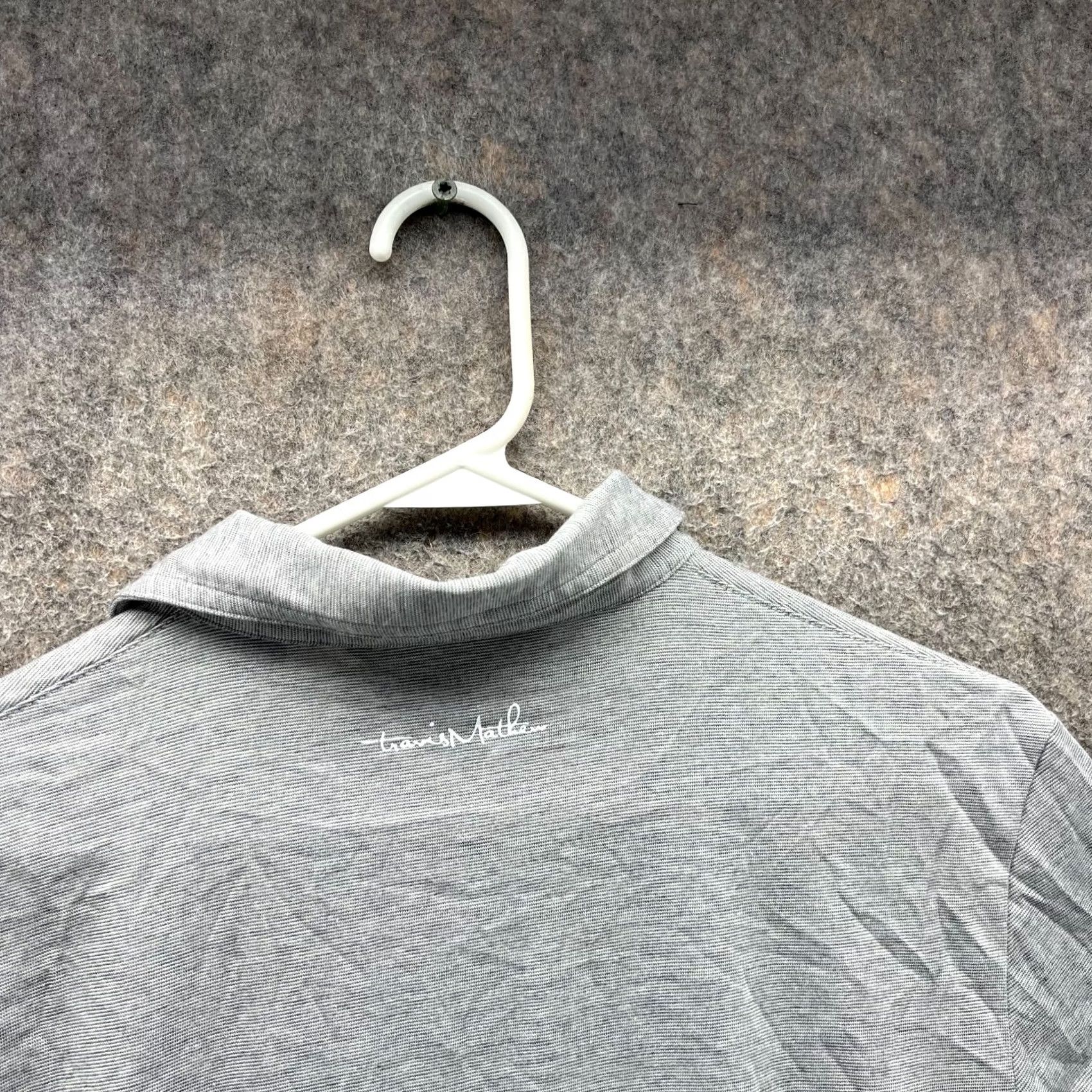 TravisMathew Travis Mathew Polo Shirt Men Small Gray Pima Cotton Pinstriped Golf Club Logo Shirt Mens Small Gray Pinstripe Golf Club Logo Size US S / EU 44-46 / 1 - 3 Thumbnail
